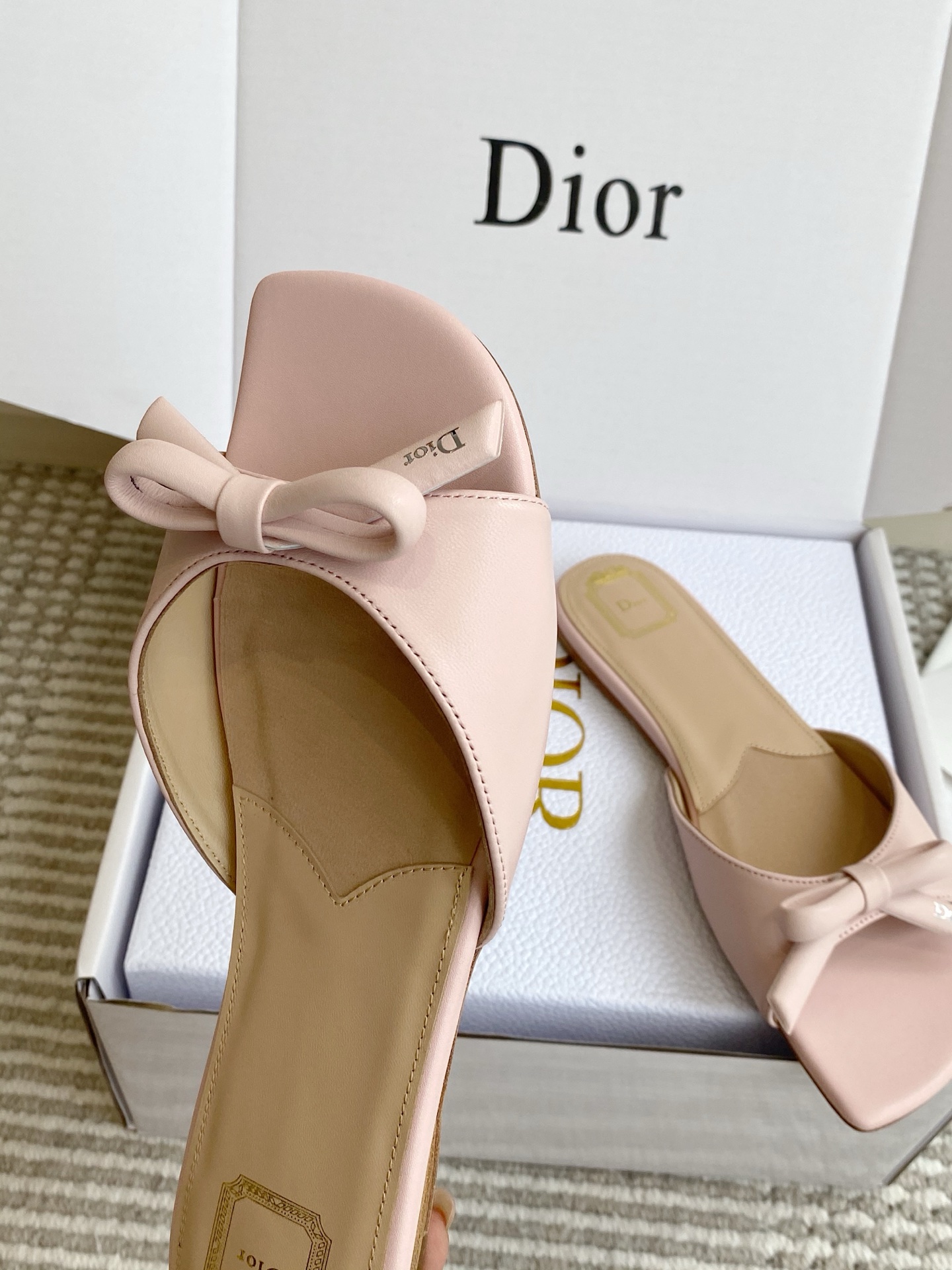 디올 신발 129094 Dior Shoes 썸네일 이미지
