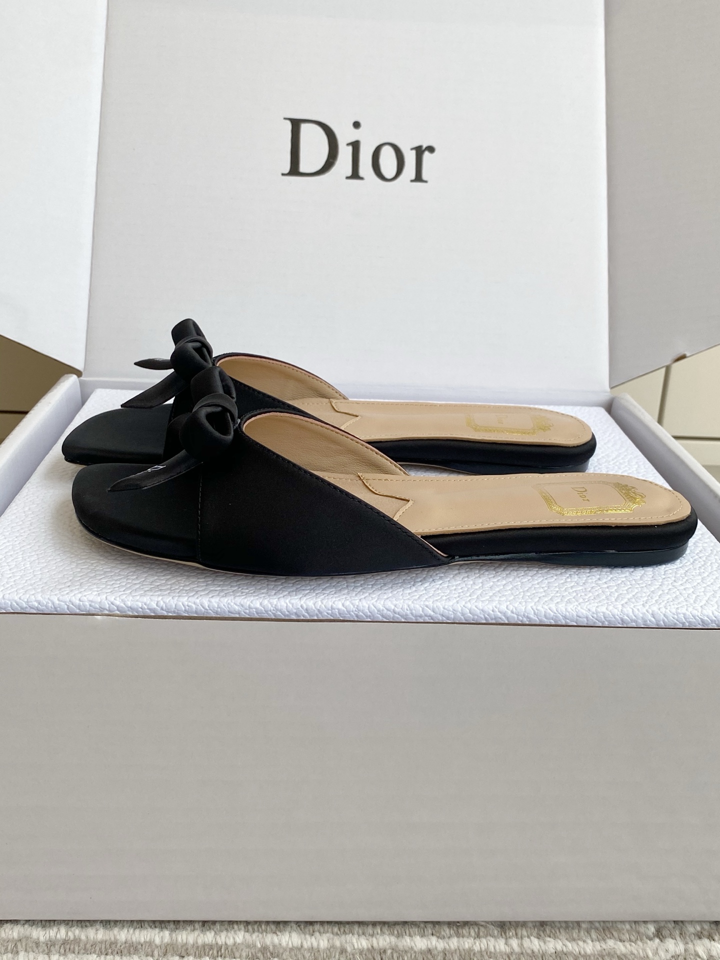 디올 신발 129092 Dior Shoes 썸네일 이미지