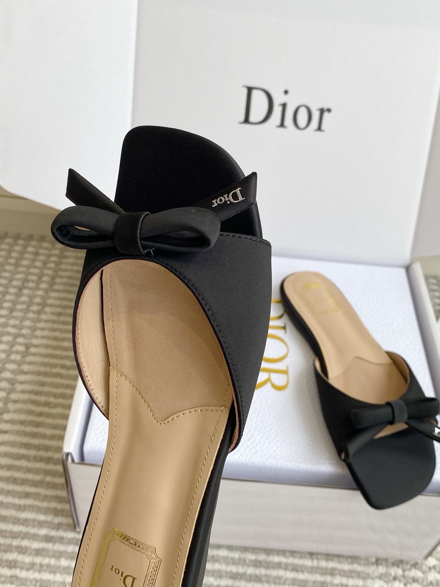 디올 신발 129092 Dior Shoes 썸네일 이미지
