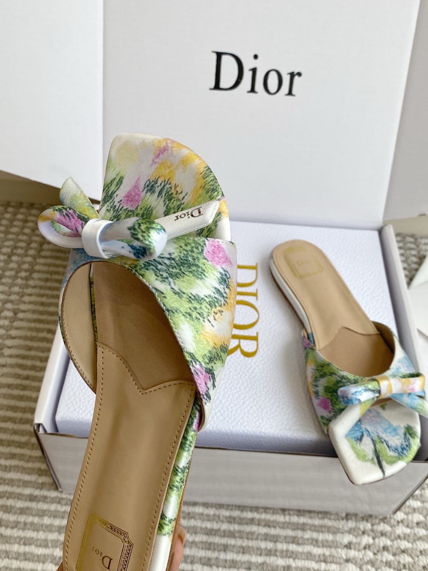 디올 신발 129091 Dior Shoes 썸네일 이미지