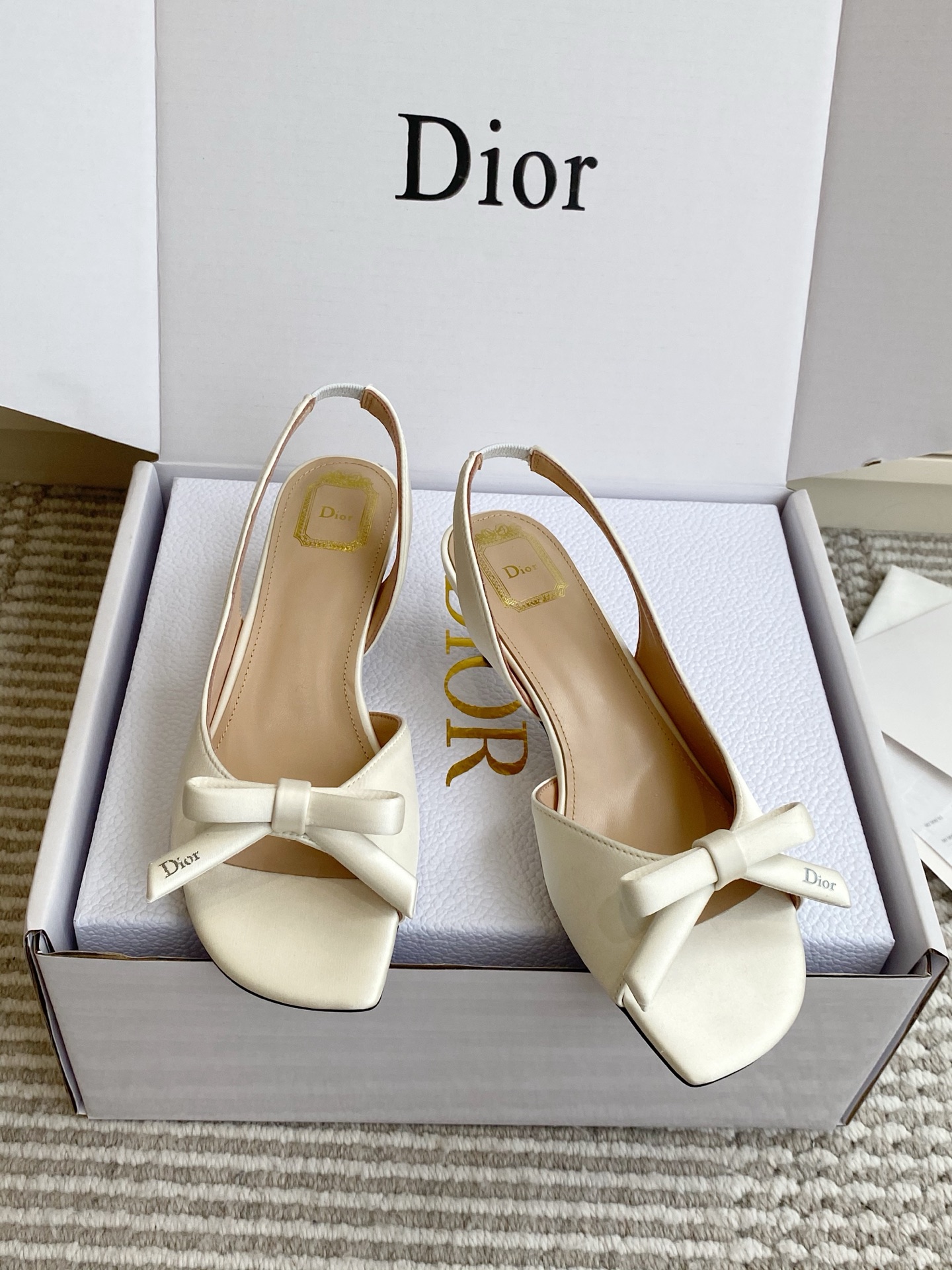 디올 신발 129086 Dior Shoes 썸네일 이미지