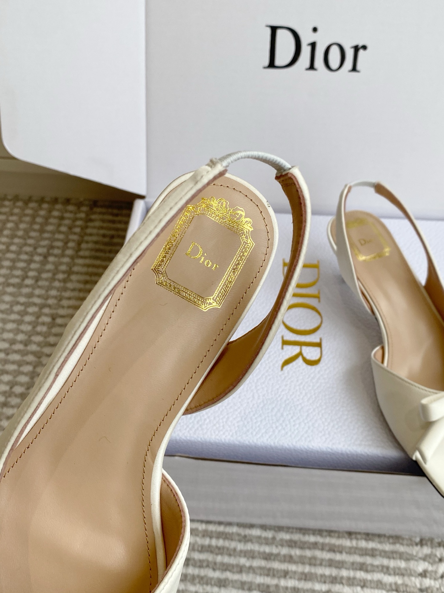 디올 신발 129086 Dior Shoes 썸네일 이미지