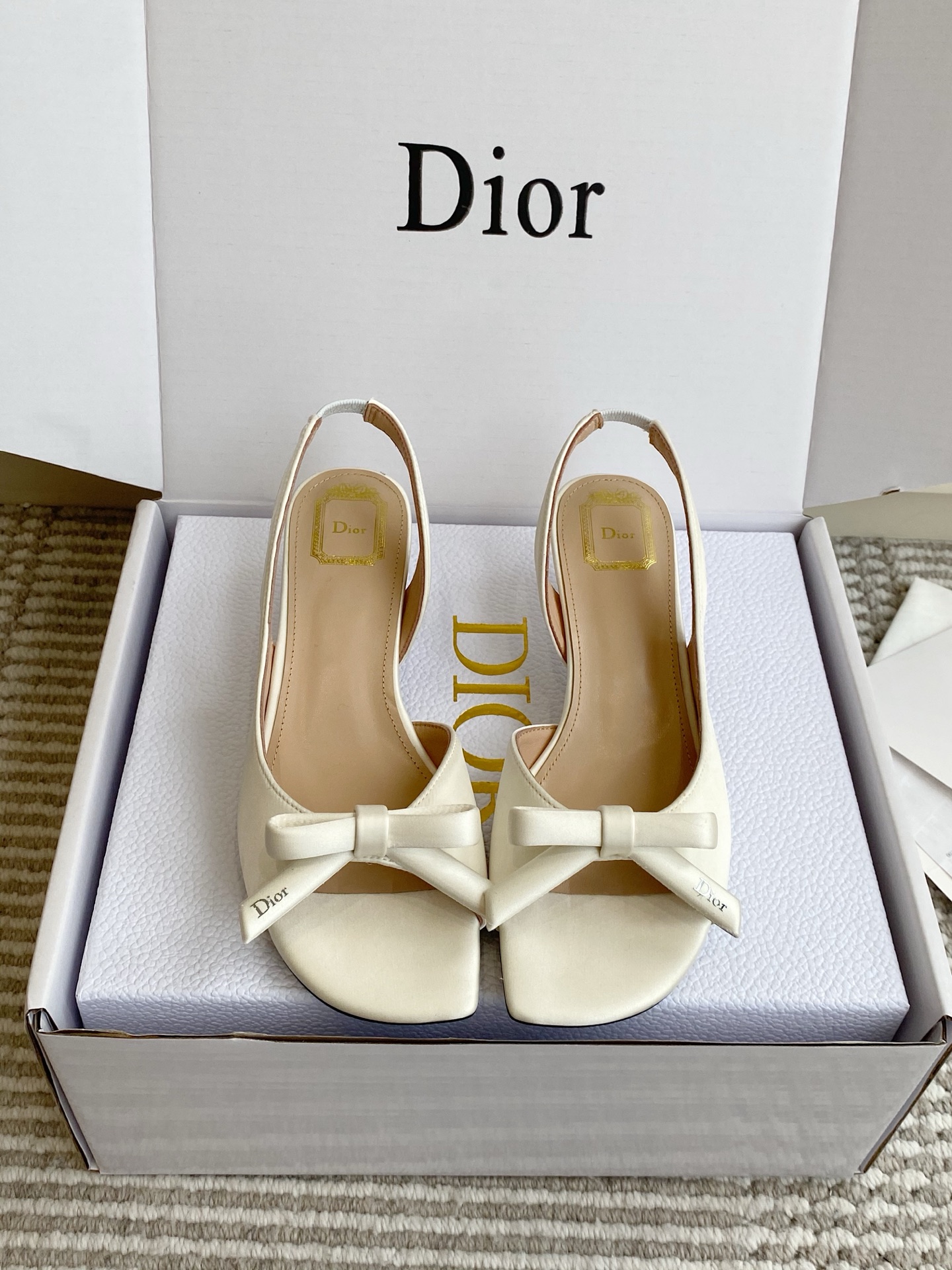 디올 신발 129086 Dior Shoes
