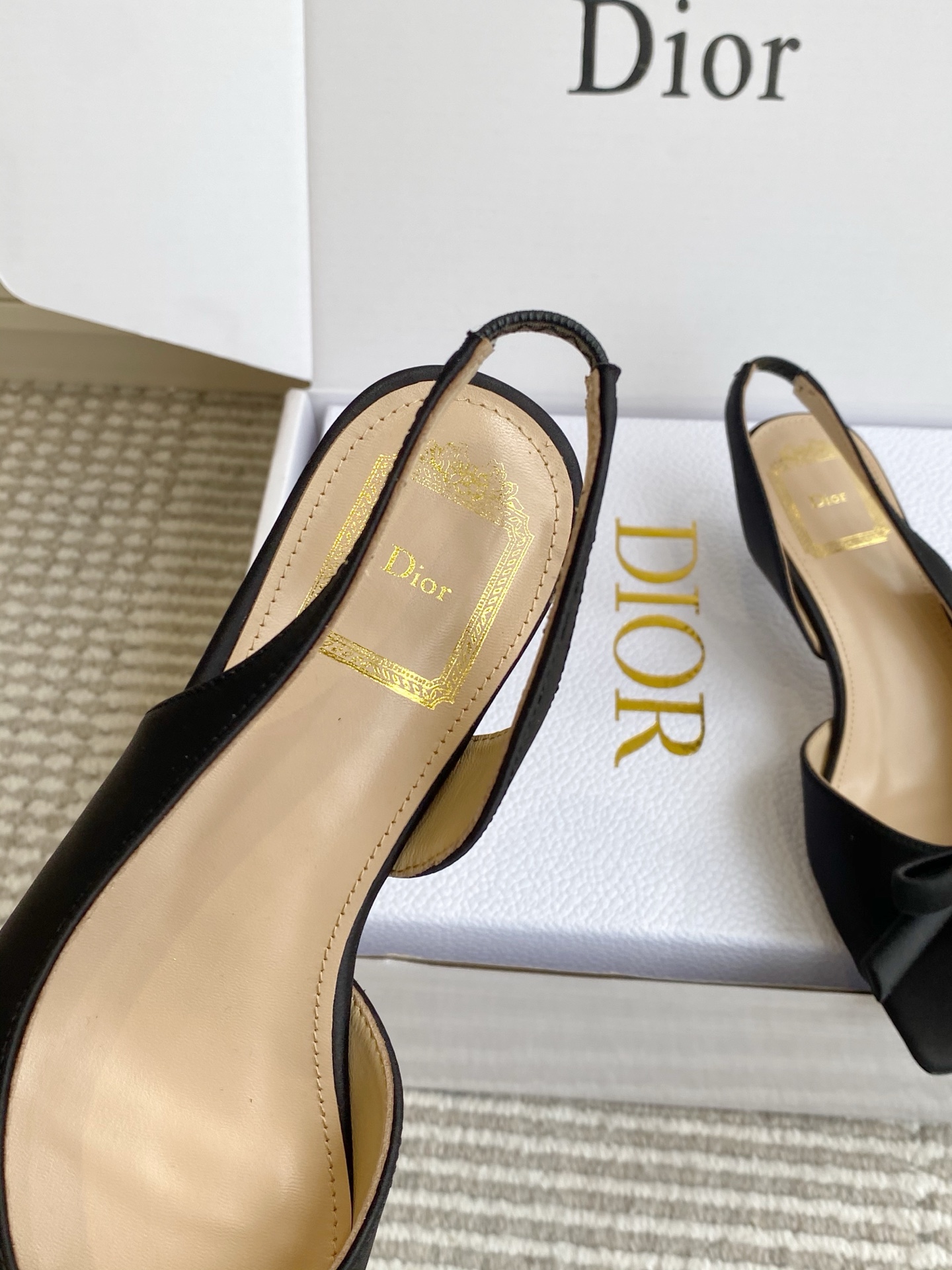 디올 신발 129085 Dior Shoes 썸네일 이미지