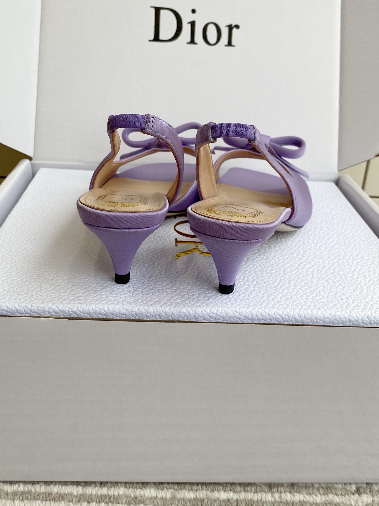 디올 신발 129084 Dior Shoes 썸네일 이미지