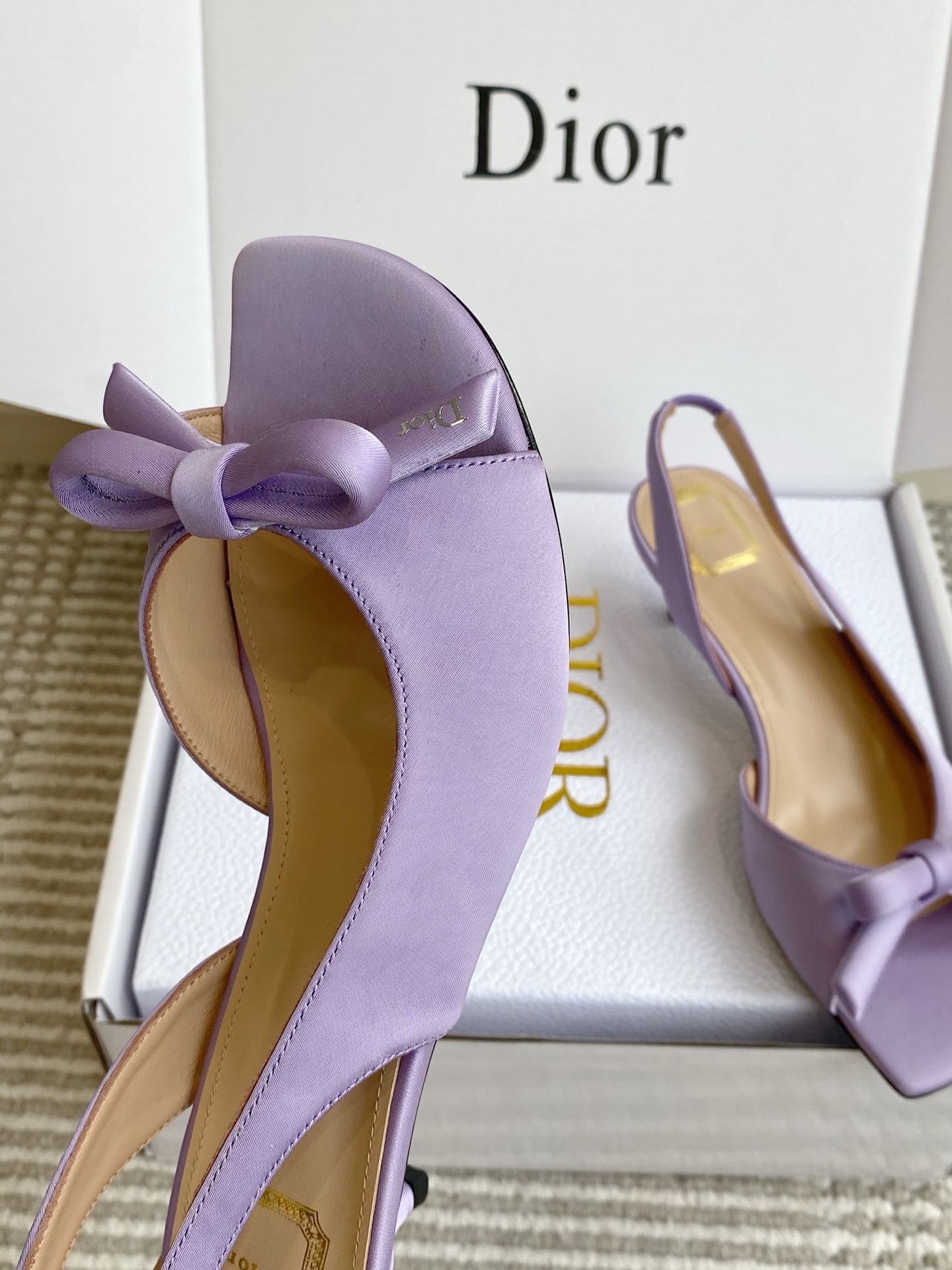 디올 신발 129084 Dior Shoes 썸네일 이미지
