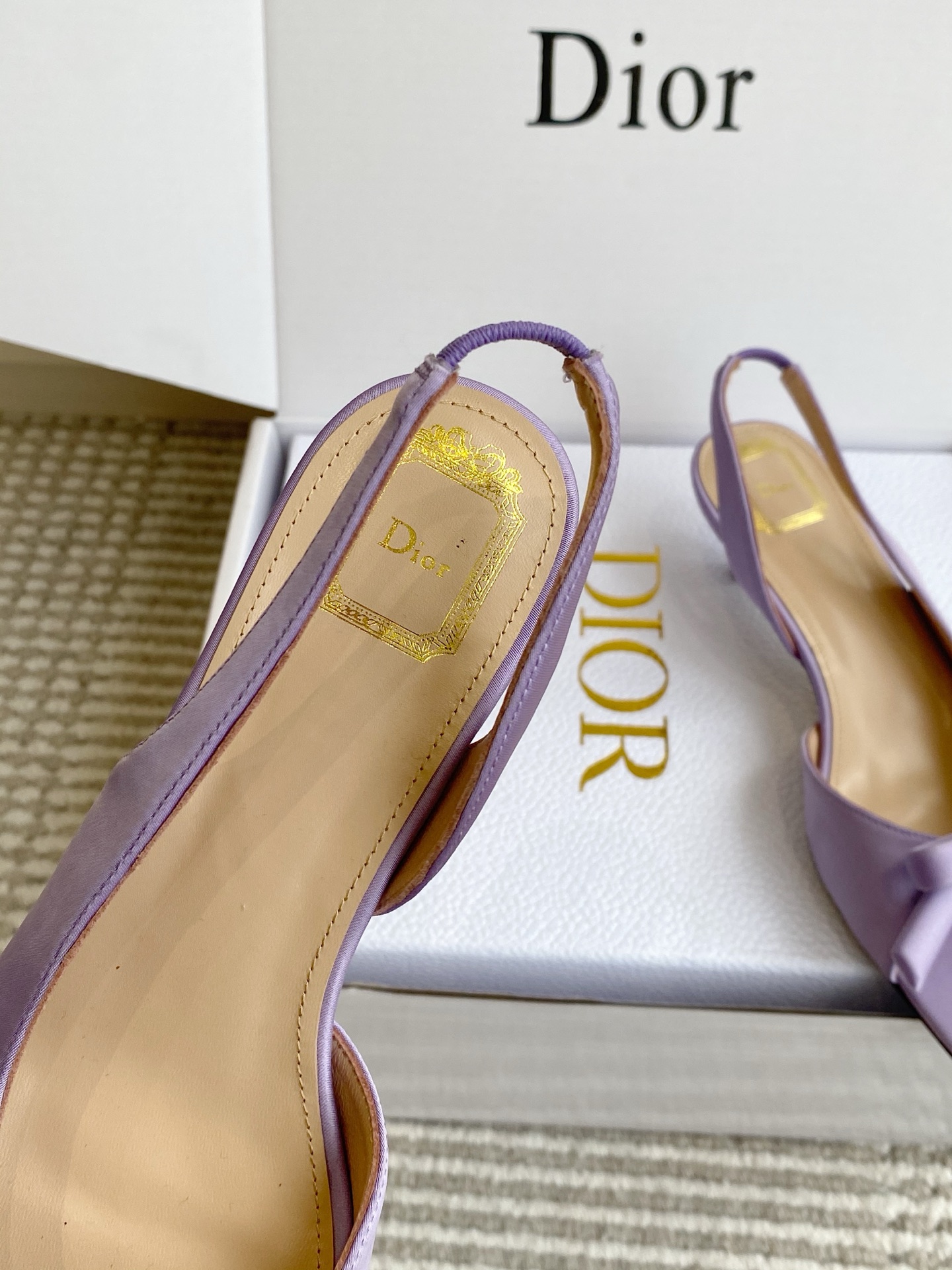 디올 신발 129084 Dior Shoes 썸네일 이미지