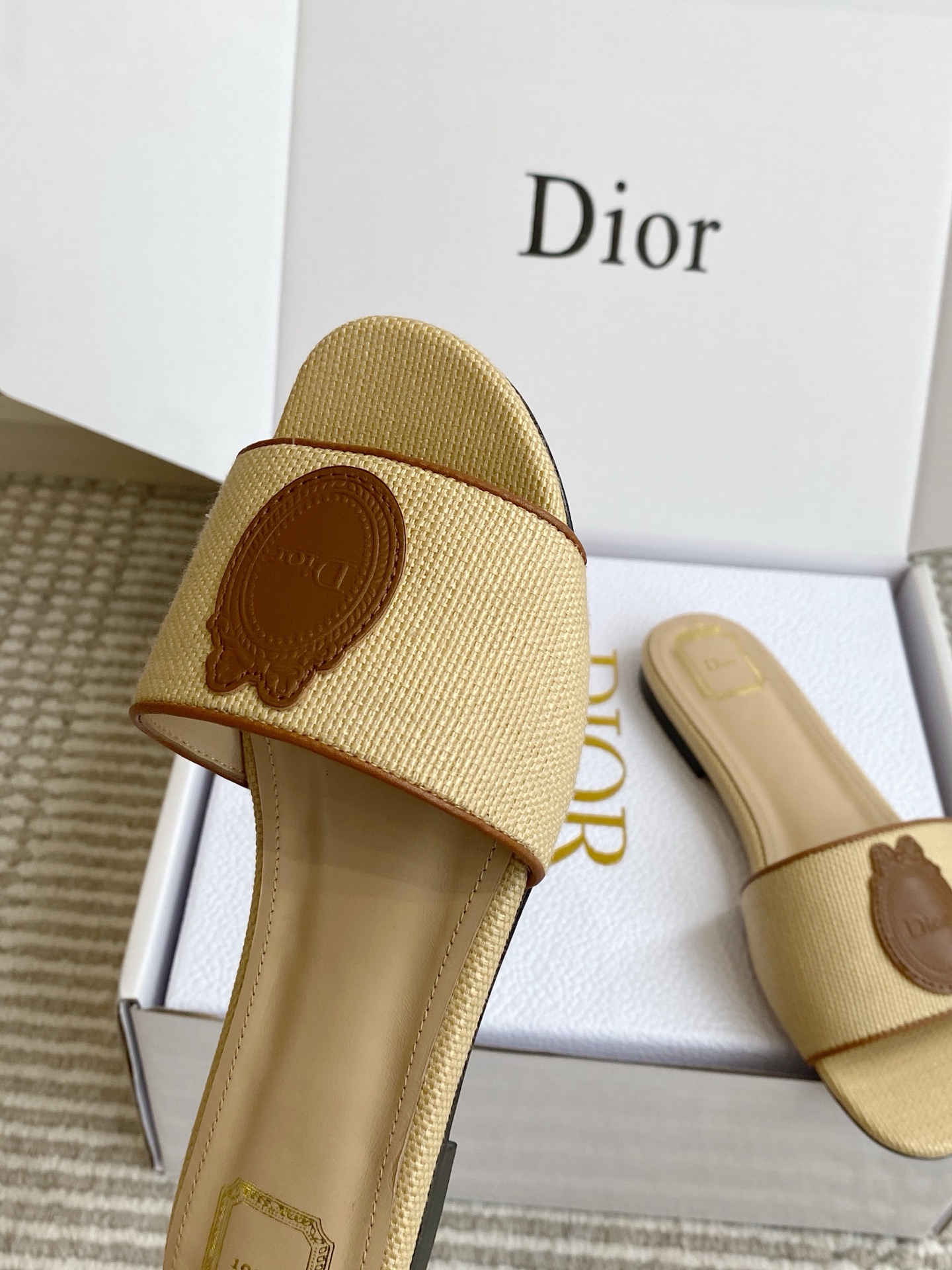 디올 신발 129083 Dior Shoes 썸네일 이미지