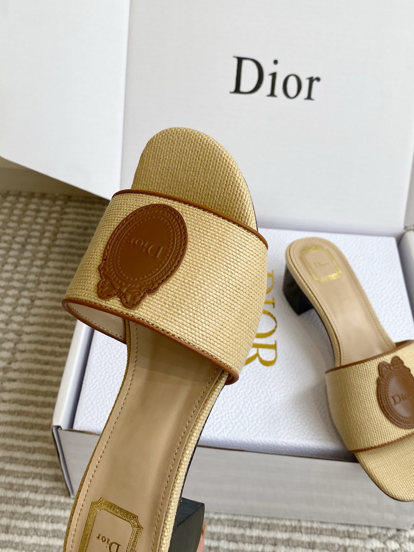 디올 신발 129082 Dior Shoes 썸네일 이미지