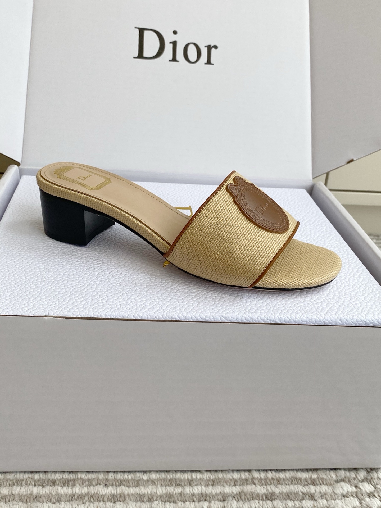 디올 신발 129082 Dior Shoes 썸네일 이미지