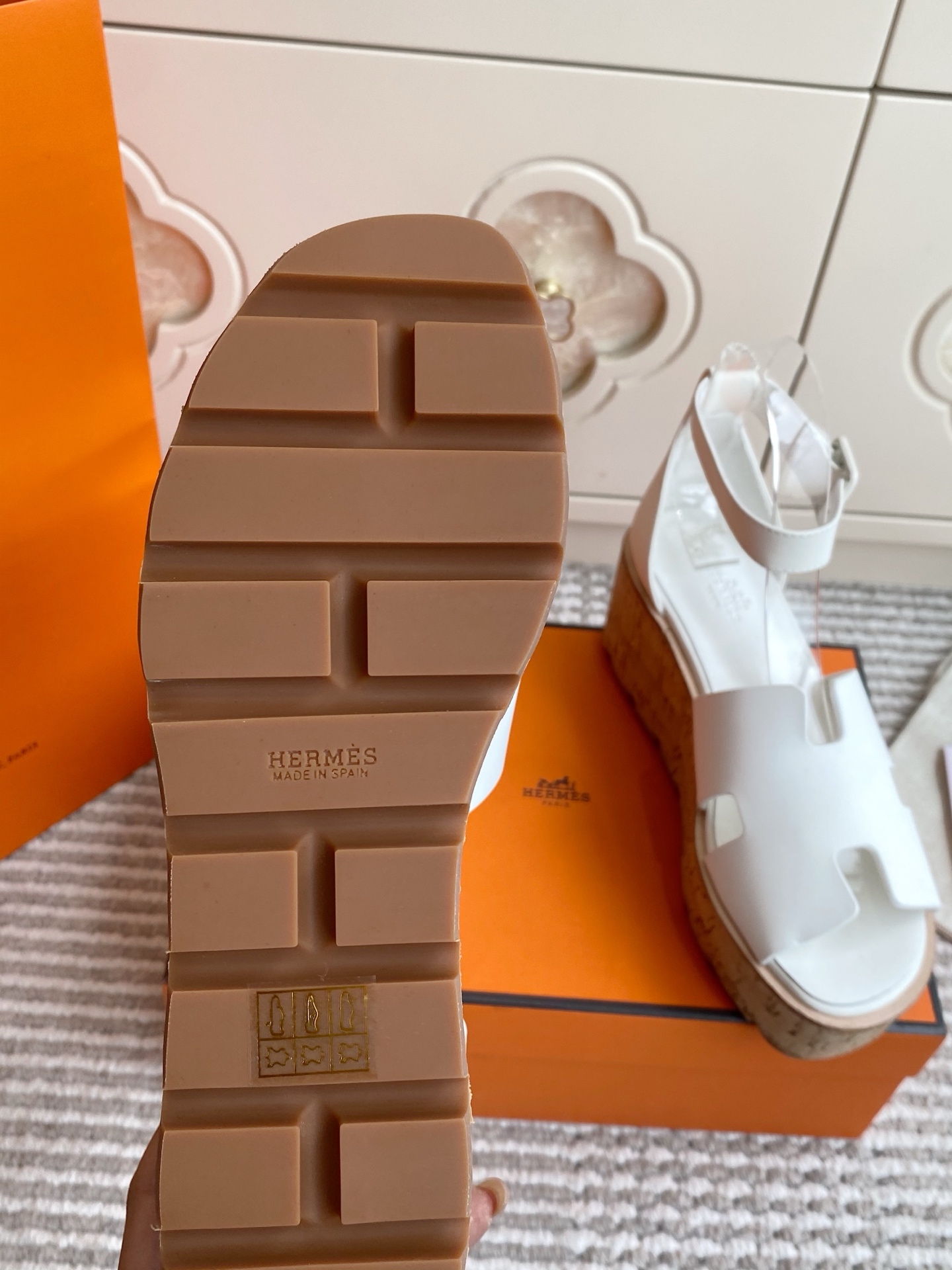 에르메스 신발 129110 Hermes Shoes 썸네일 이미지