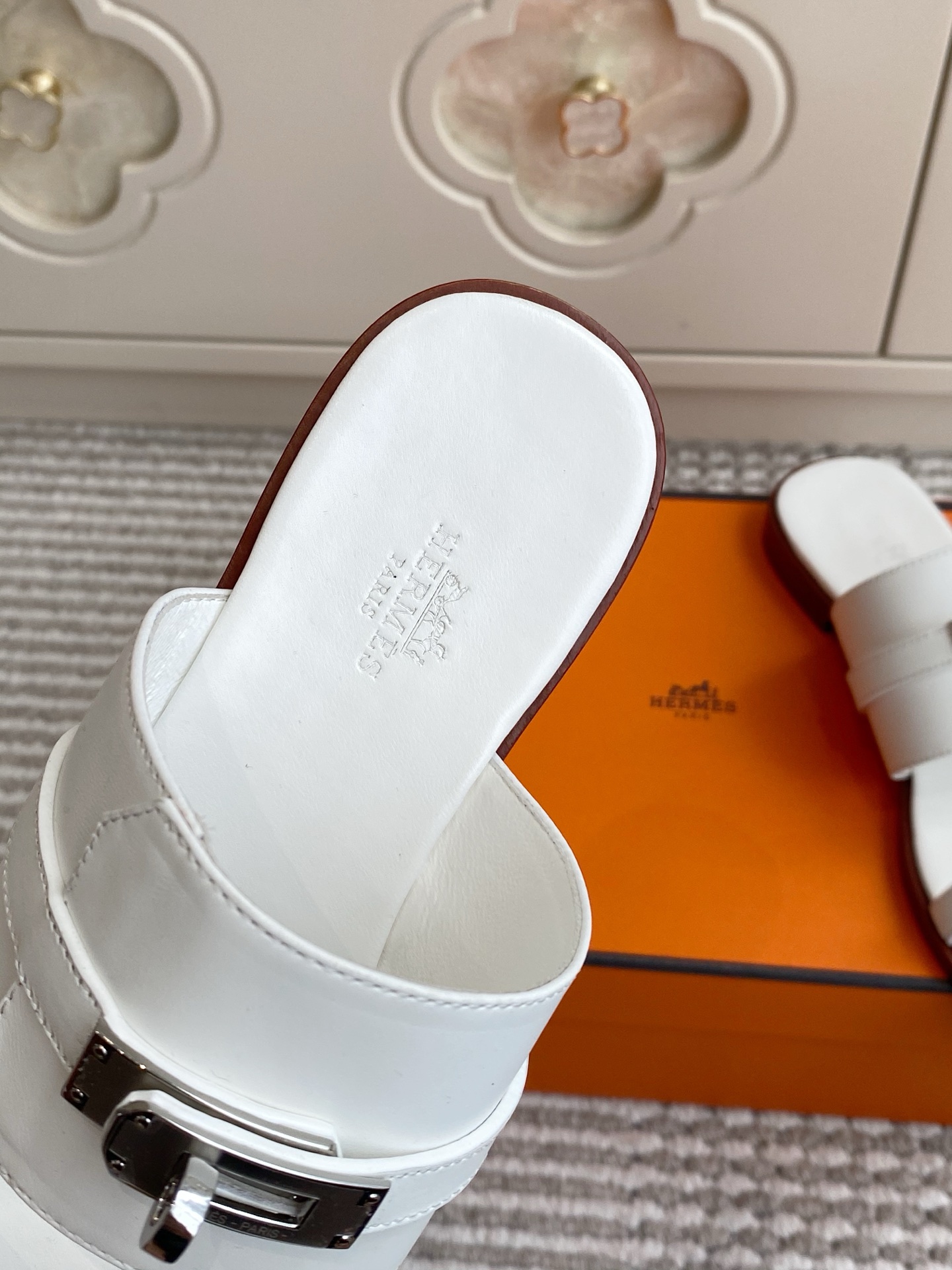에르메스 신발 129107 Hermes Shoes 썸네일 이미지