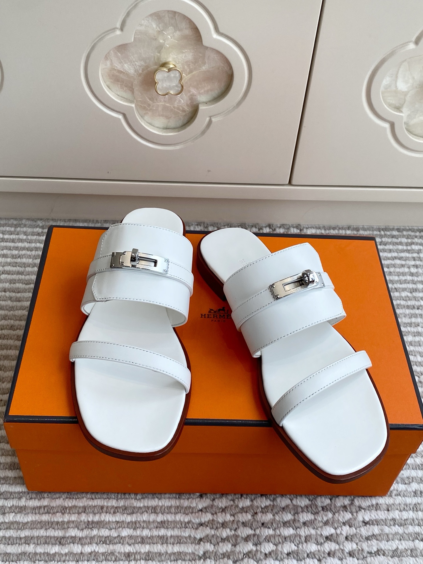 에르메스 신발 129107 Hermes Shoes 썸네일 이미지