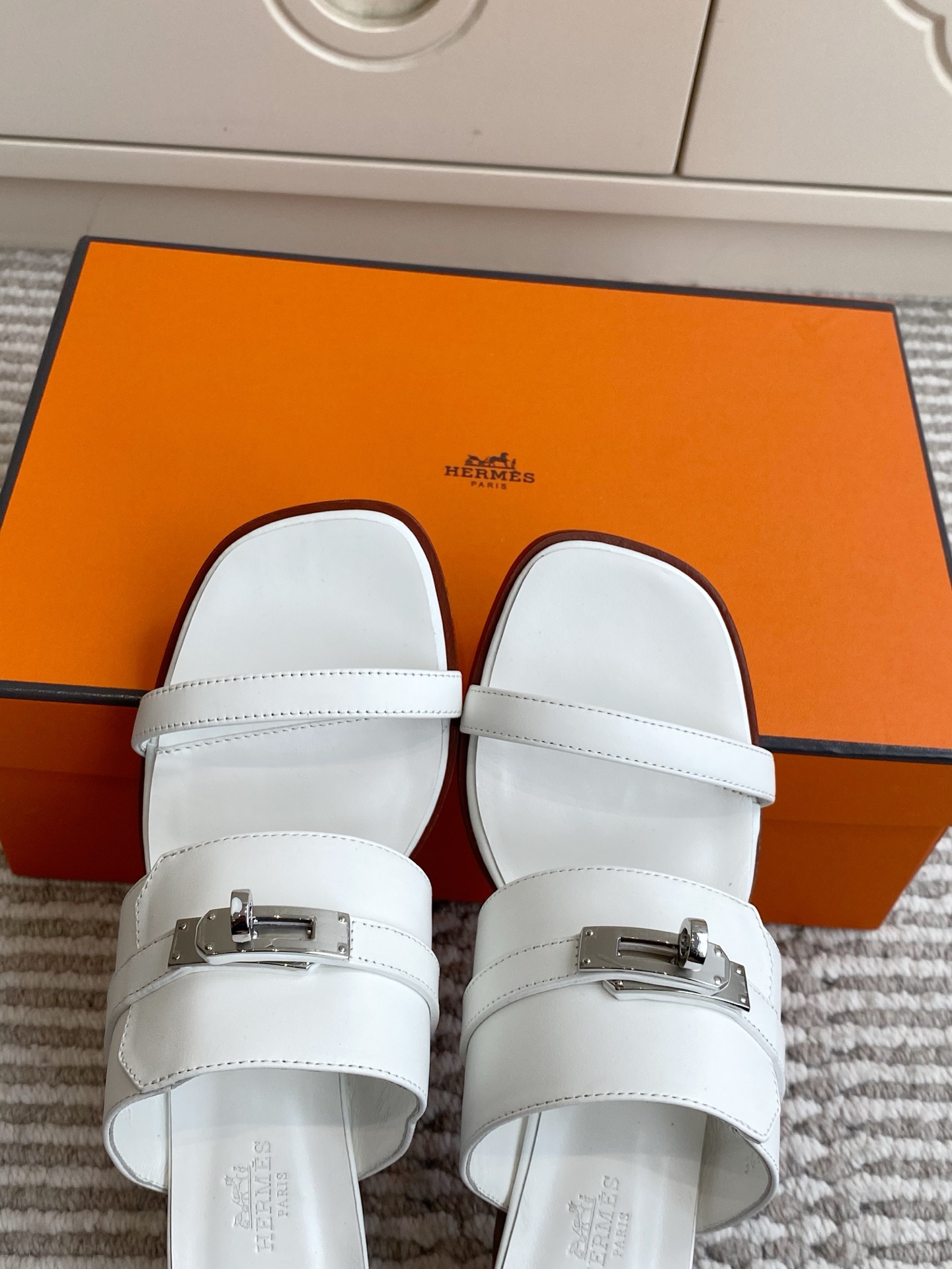 에르메스 신발 129106 Hermes Shoes 썸네일 이미지