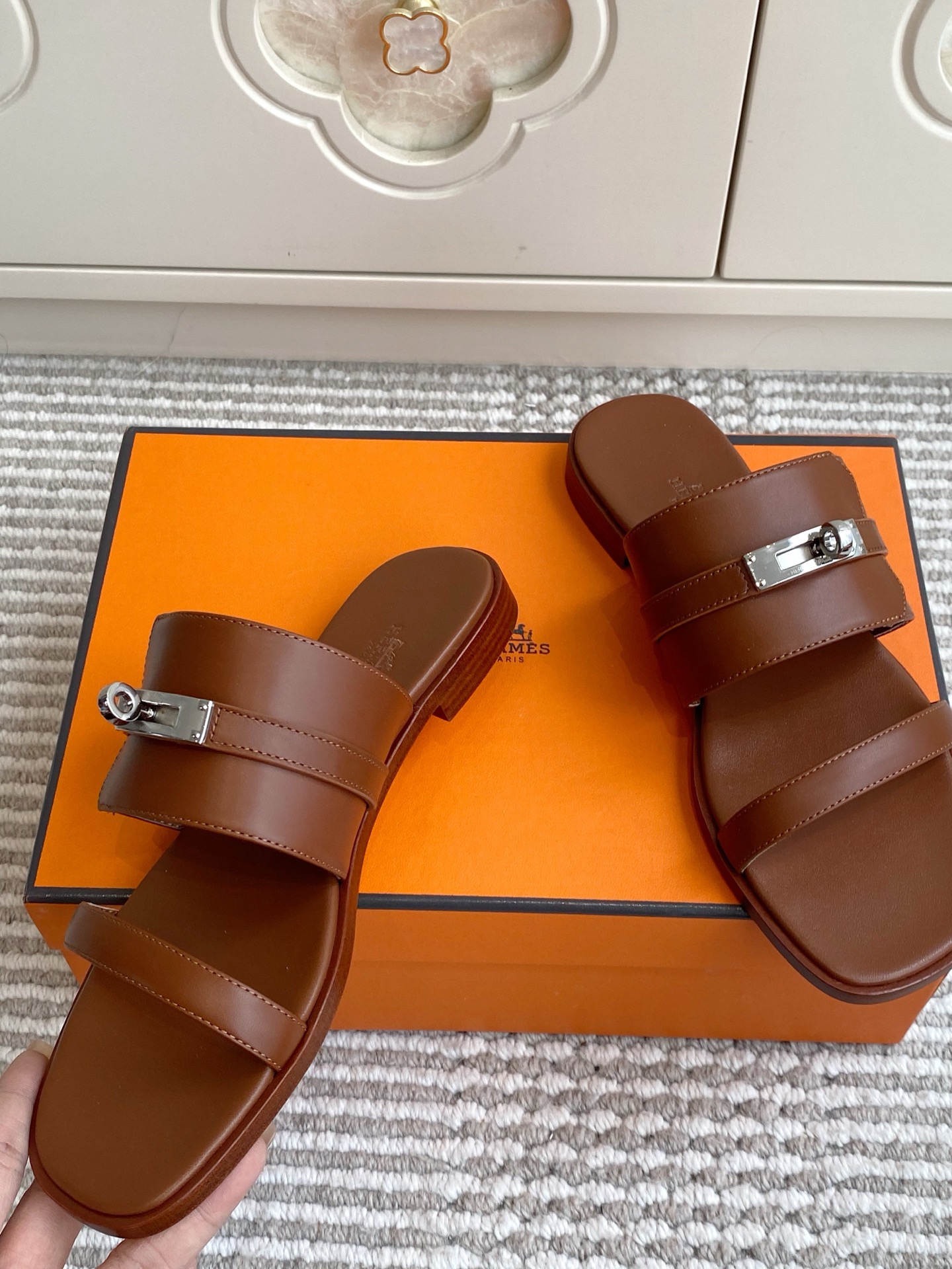 에르메스 신발 129105 Hermes Shoes 썸네일 이미지