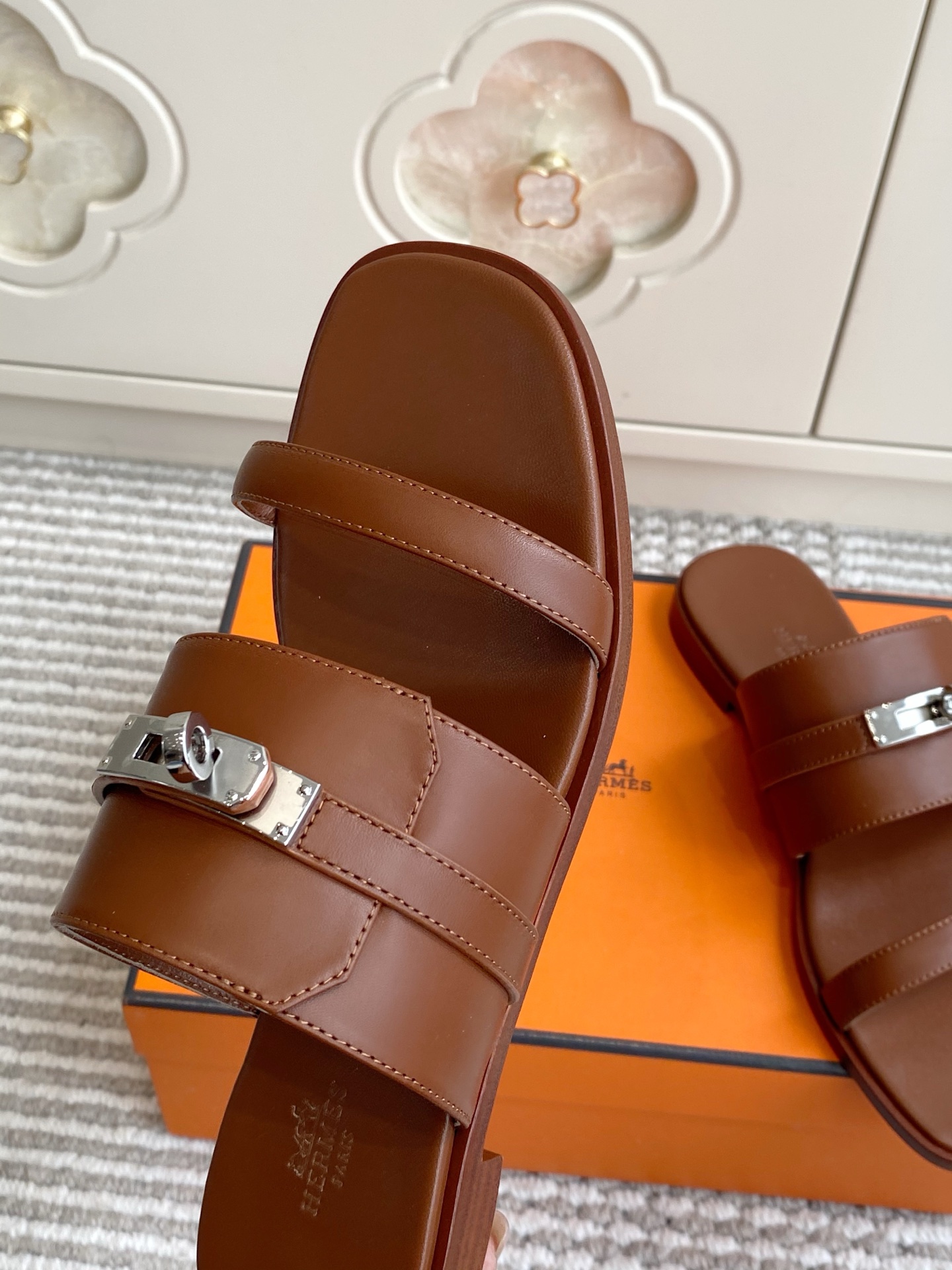 에르메스 신발 129105 Hermes Shoes 썸네일 이미지