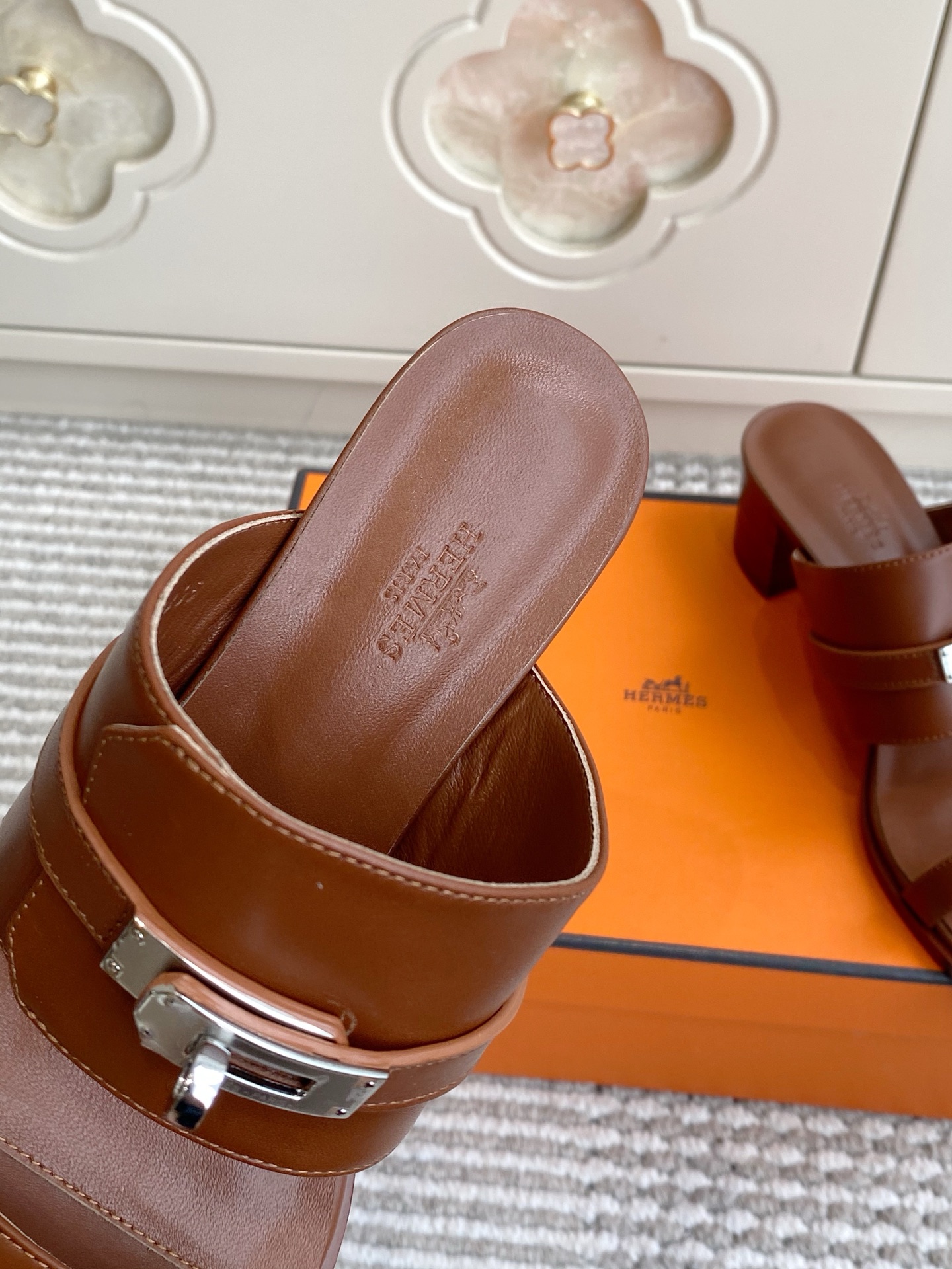 에르메스 신발 129104 Hermes Shoes 썸네일 이미지