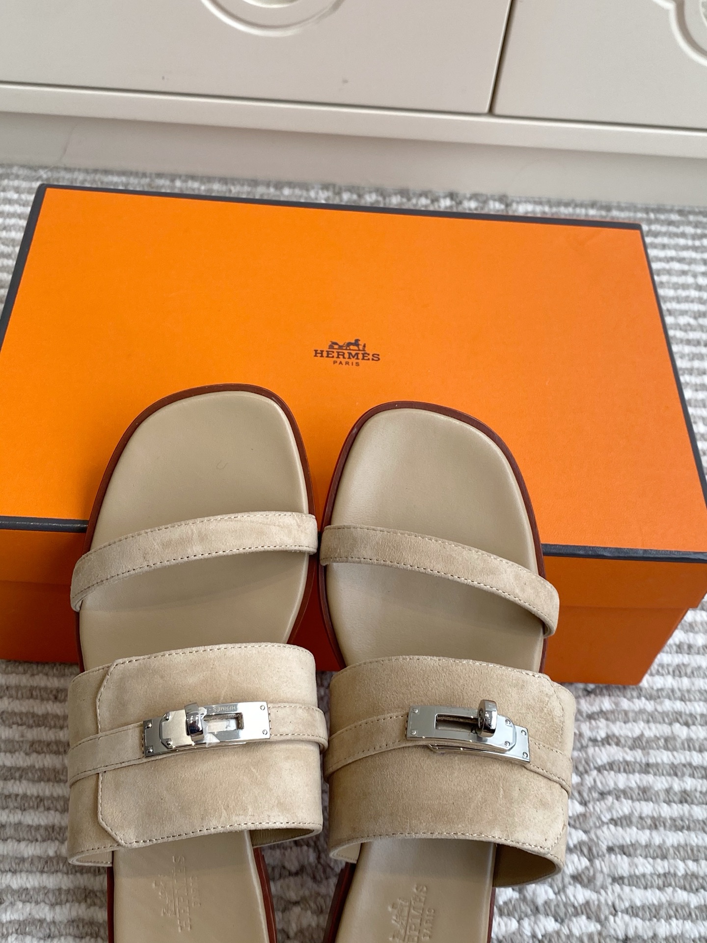 에르메스 신발 129101 Hermes Shoes 썸네일 이미지