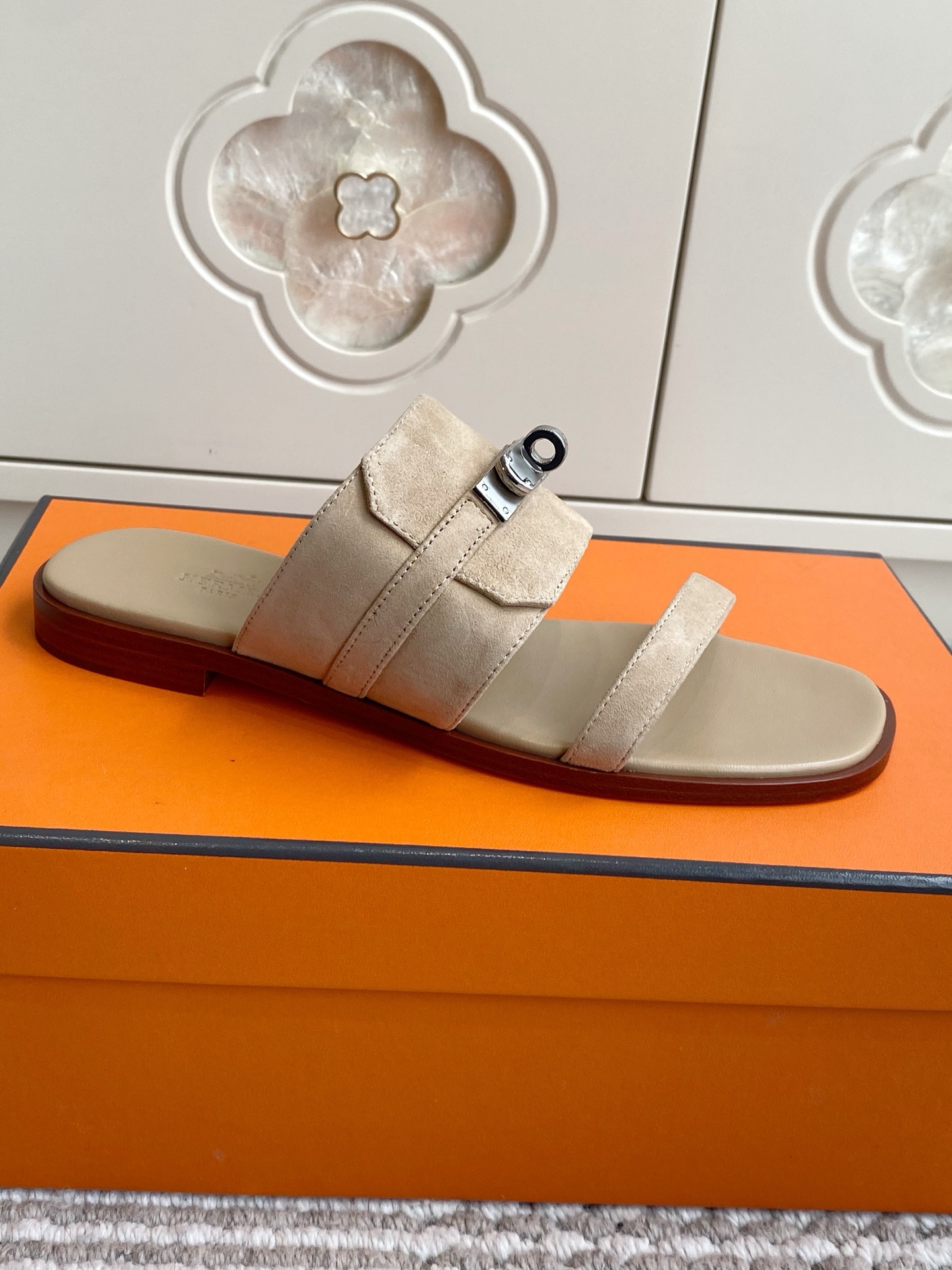 에르메스 신발 129101 Hermes Shoes 썸네일 이미지
