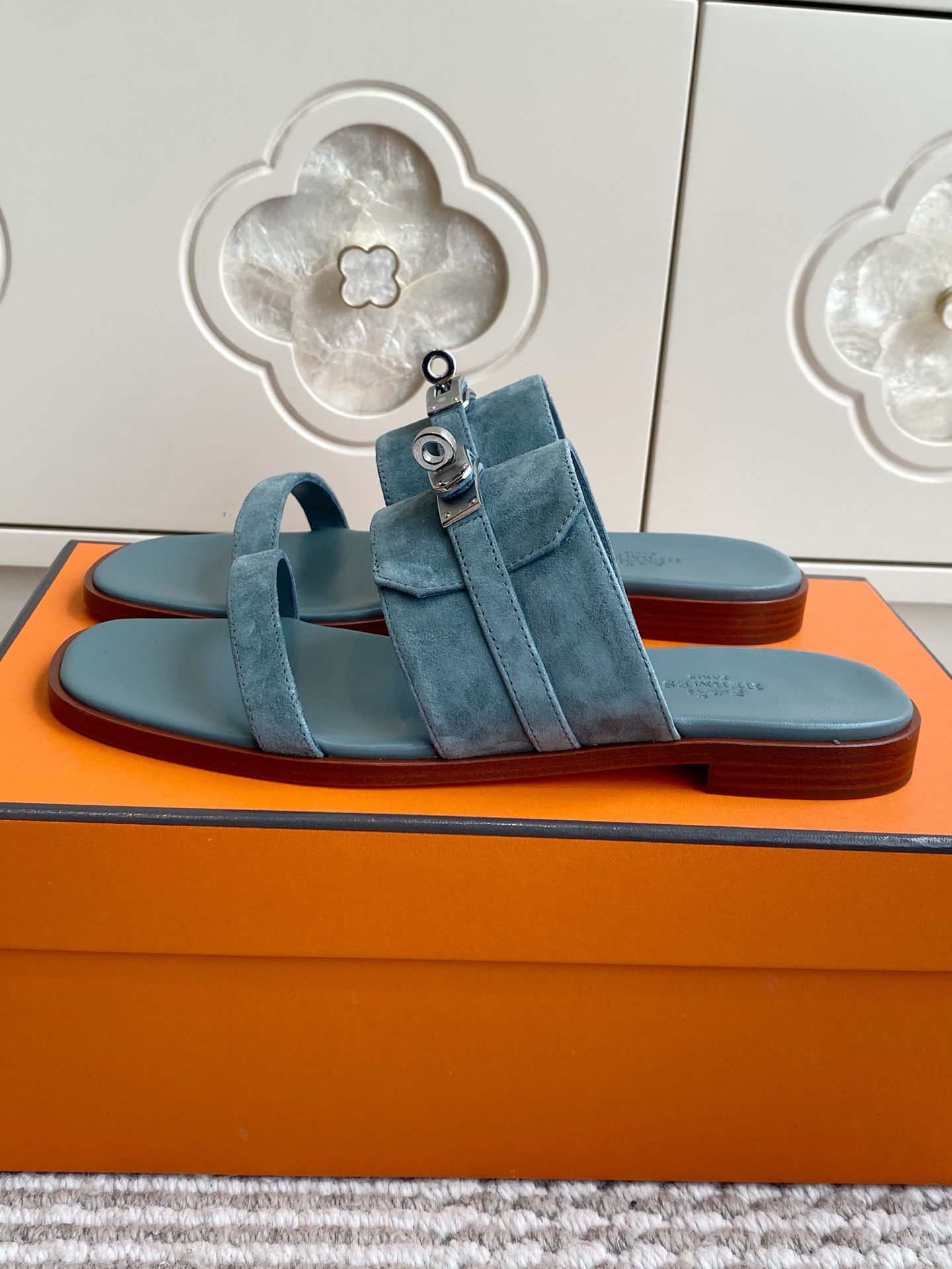 에르메스 신발 129099 Hermes Shoes 썸네일 이미지