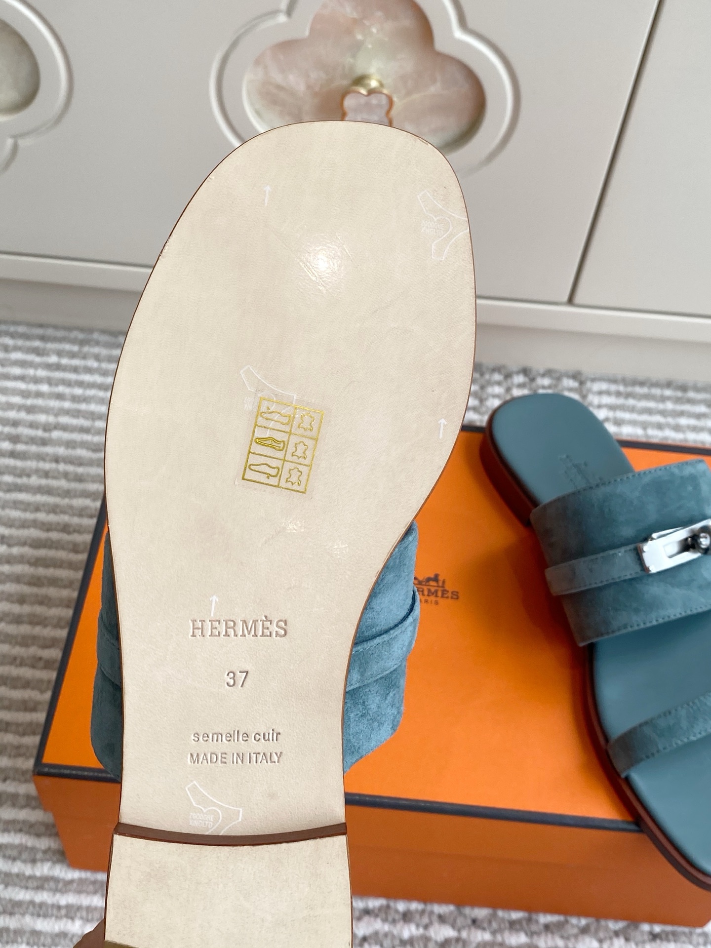 에르메스 신발 129099 Hermes Shoes 썸네일 이미지