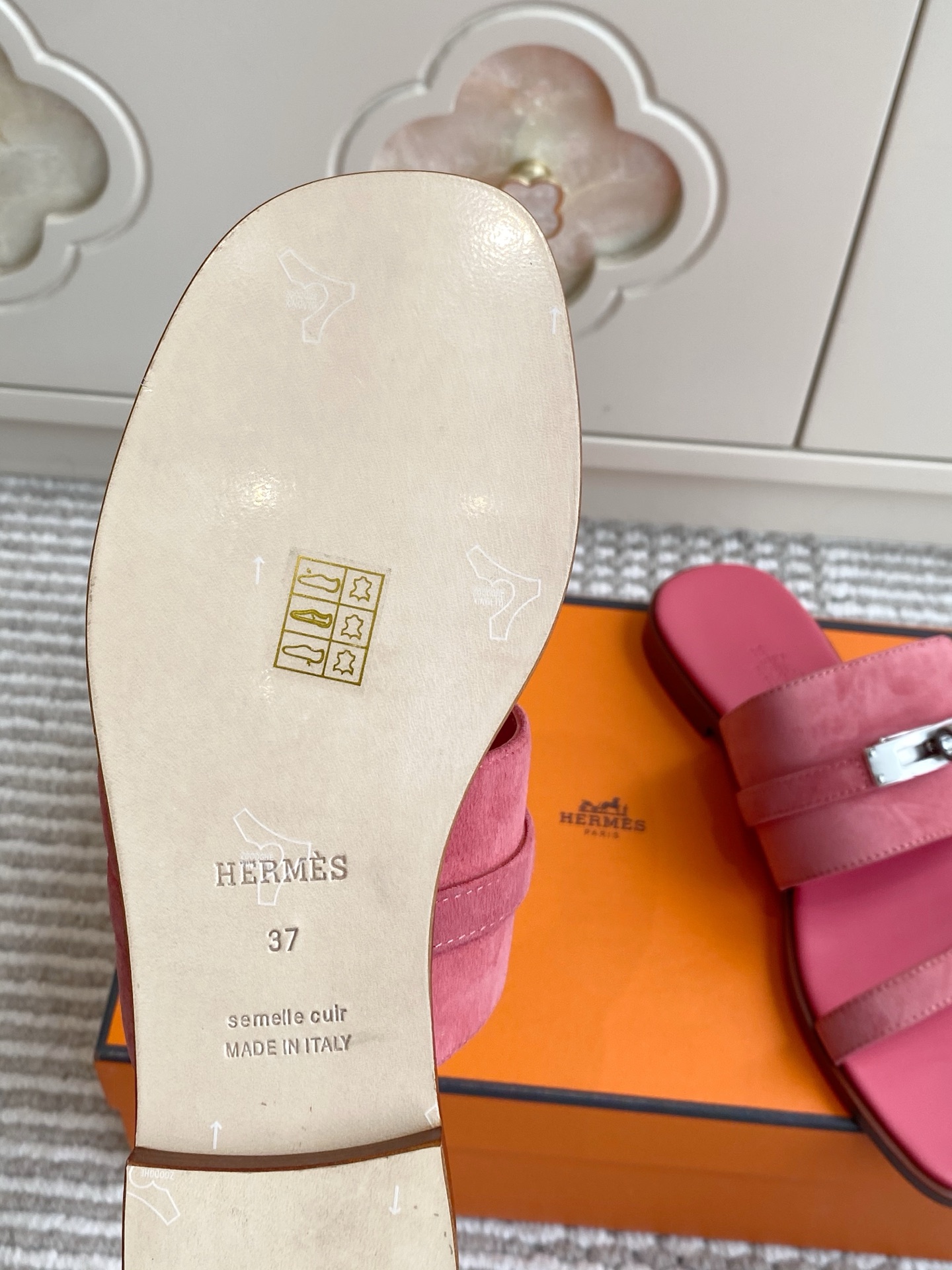 에르메스 신발 129097 Hermes Shoes 썸네일 이미지