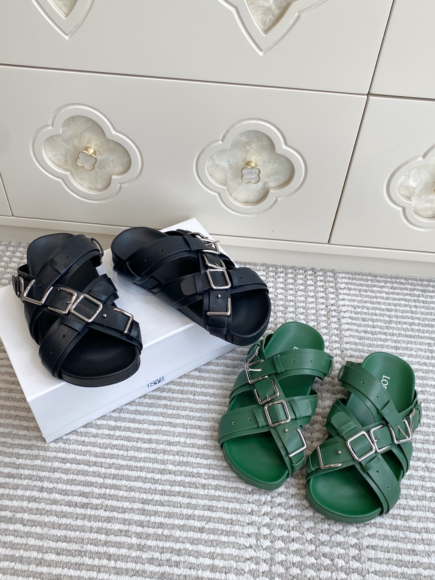 Designer Slides