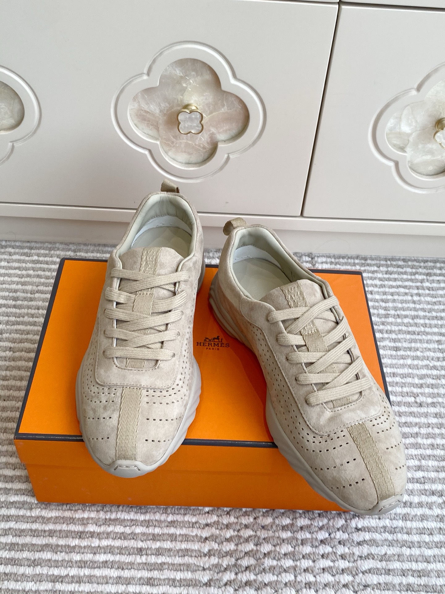 Hermes Sneakers