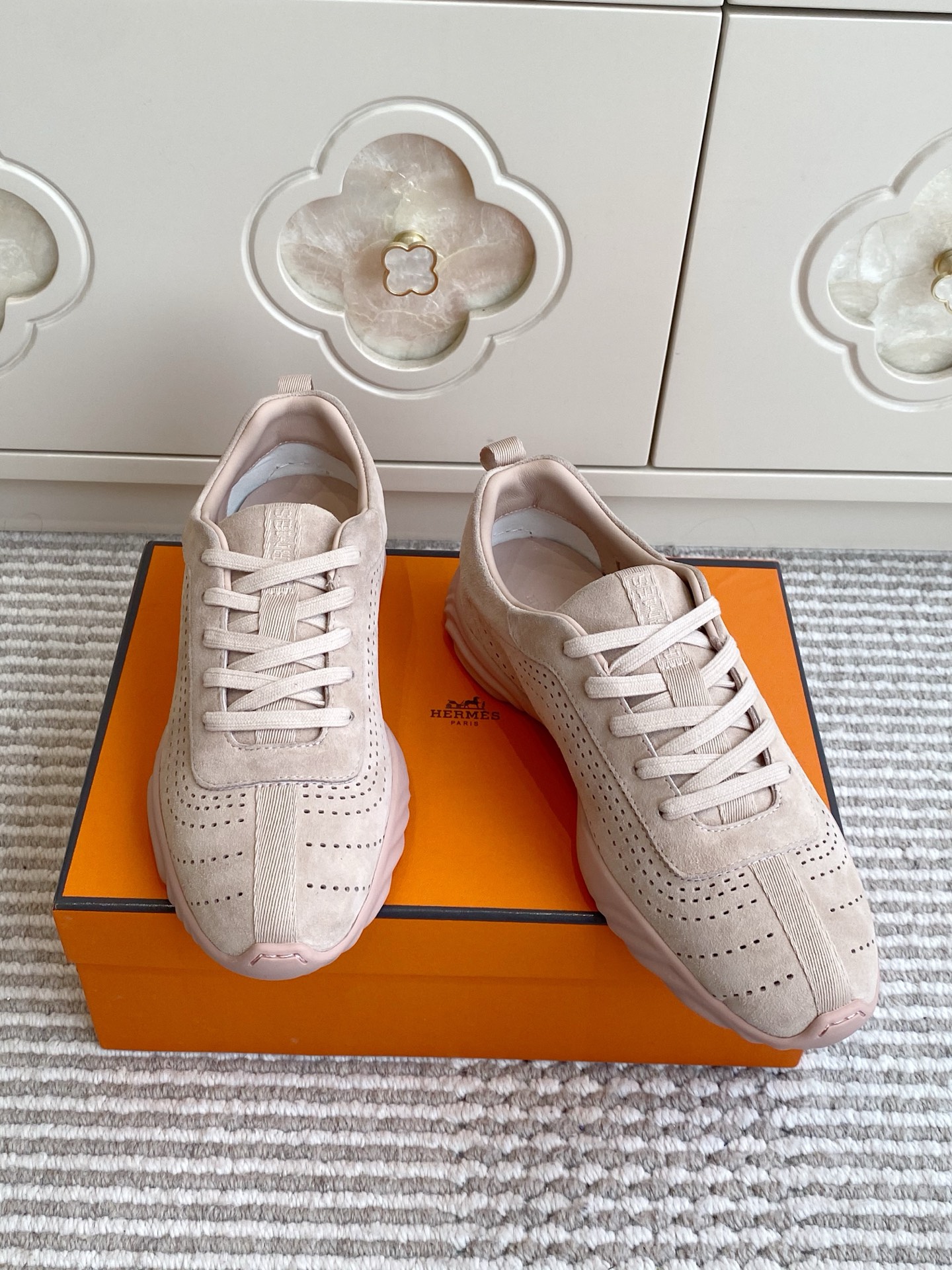 Hermes Sneakers