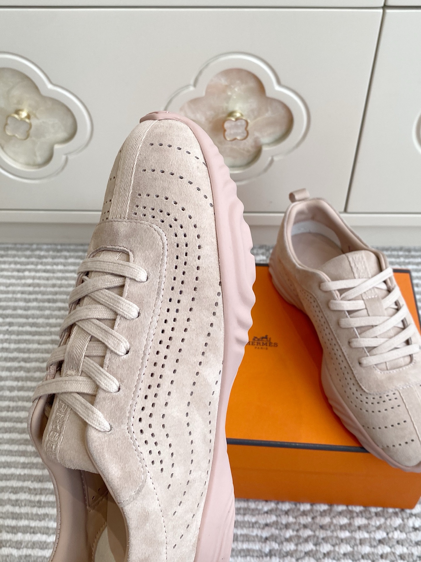 Hermes Sneakers