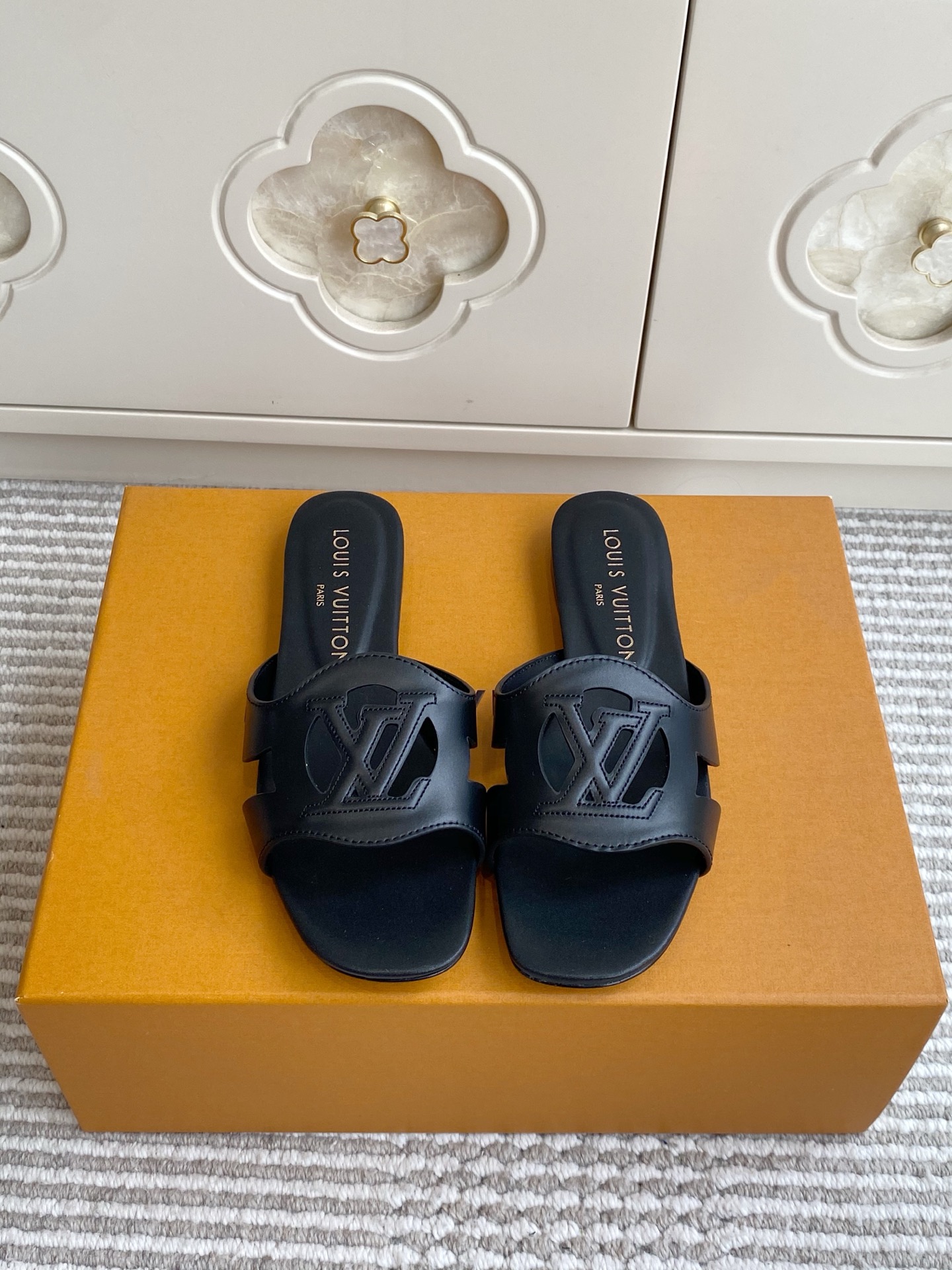Louis Vuitton Slides