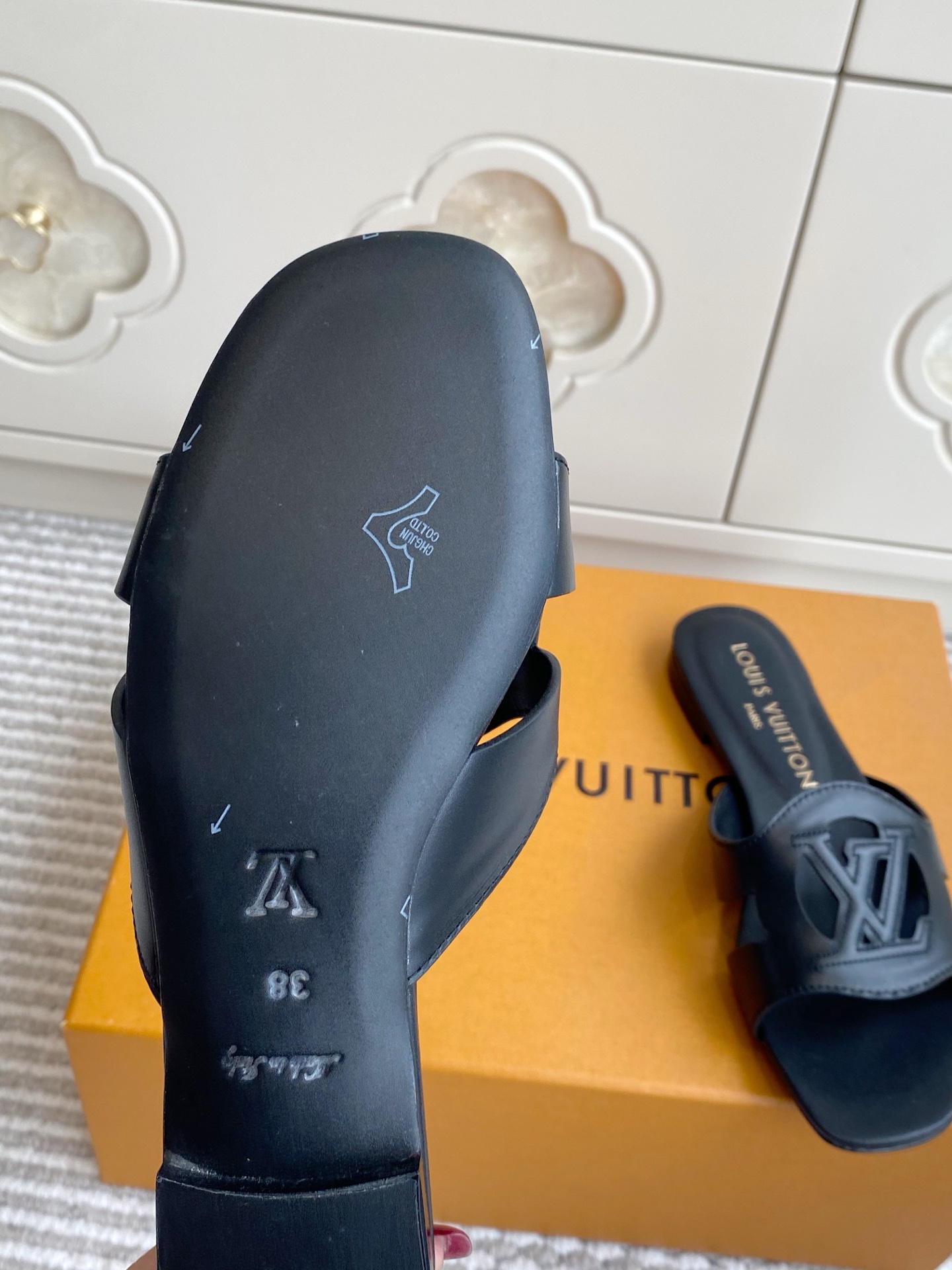 Louis Vuitton Slides