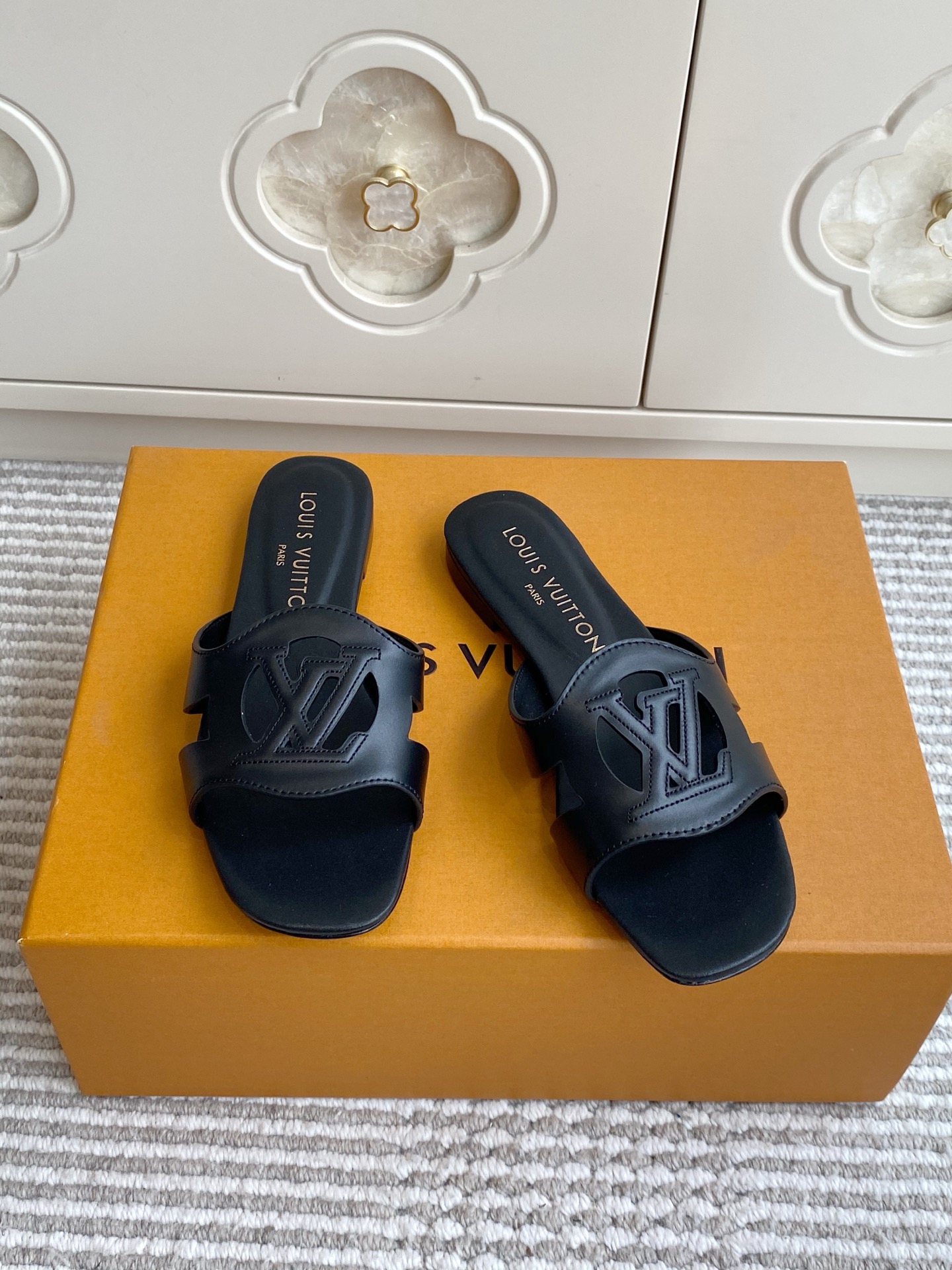 Louis Vuitton Slides