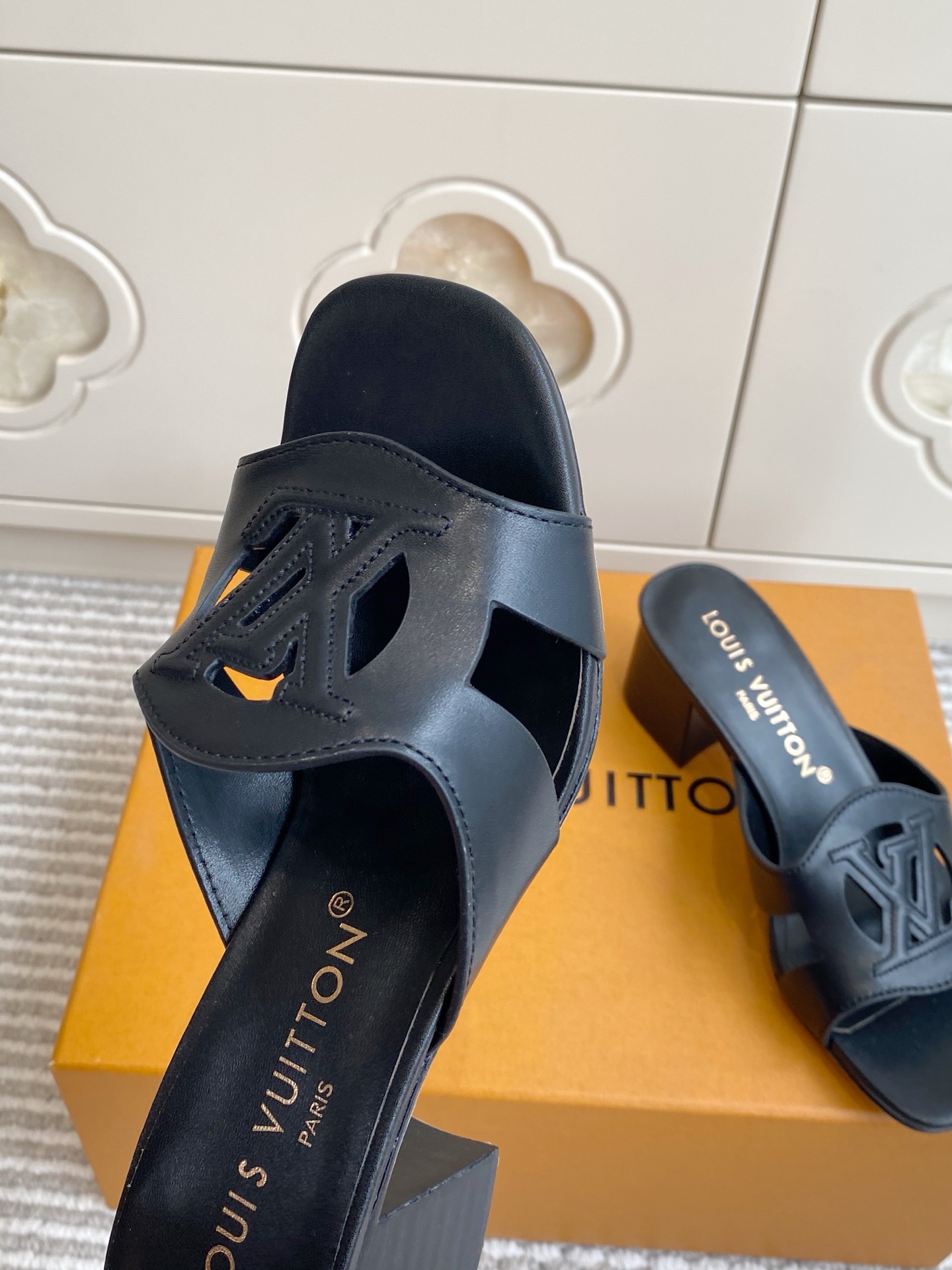 Louis Vuitton Slides
