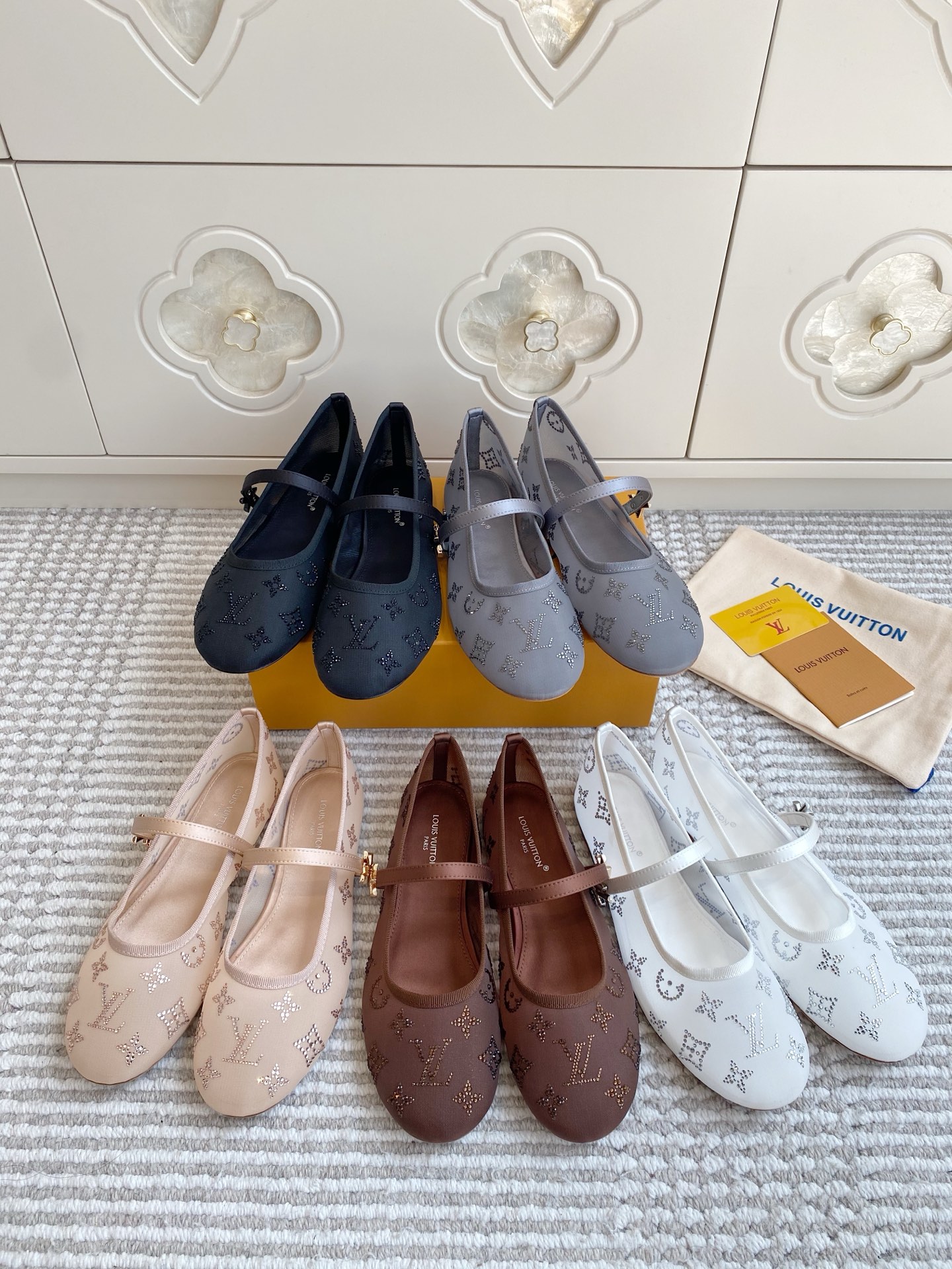 NO:957019,LV·mesh rhinestoned mary jane·shoes, ballet shoes, louis vuitton, mary jane19860909LV·网纱烫钻玛丽珍·单鞋,芭蕾舞鞋,louis vuitton,mary jane,Women's Shoes