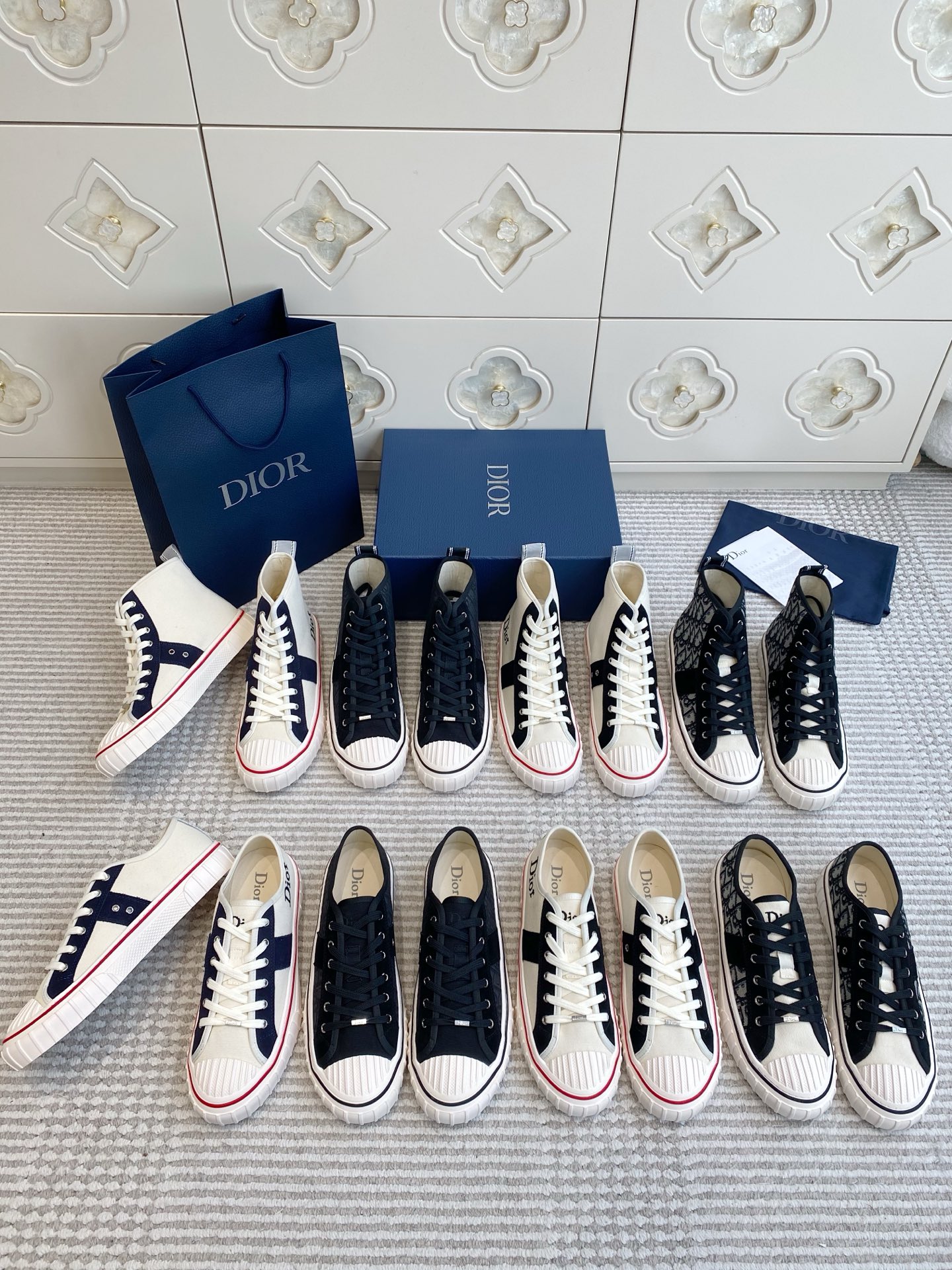 NO:957000,Dior Hooer series high and low sneakers, casual shoes/sneakers, dior, sneakers19860909Dior Hooer系列 高低帮运动鞋,休闲鞋/运动鞋,dior,sneakers,Women's Shoes