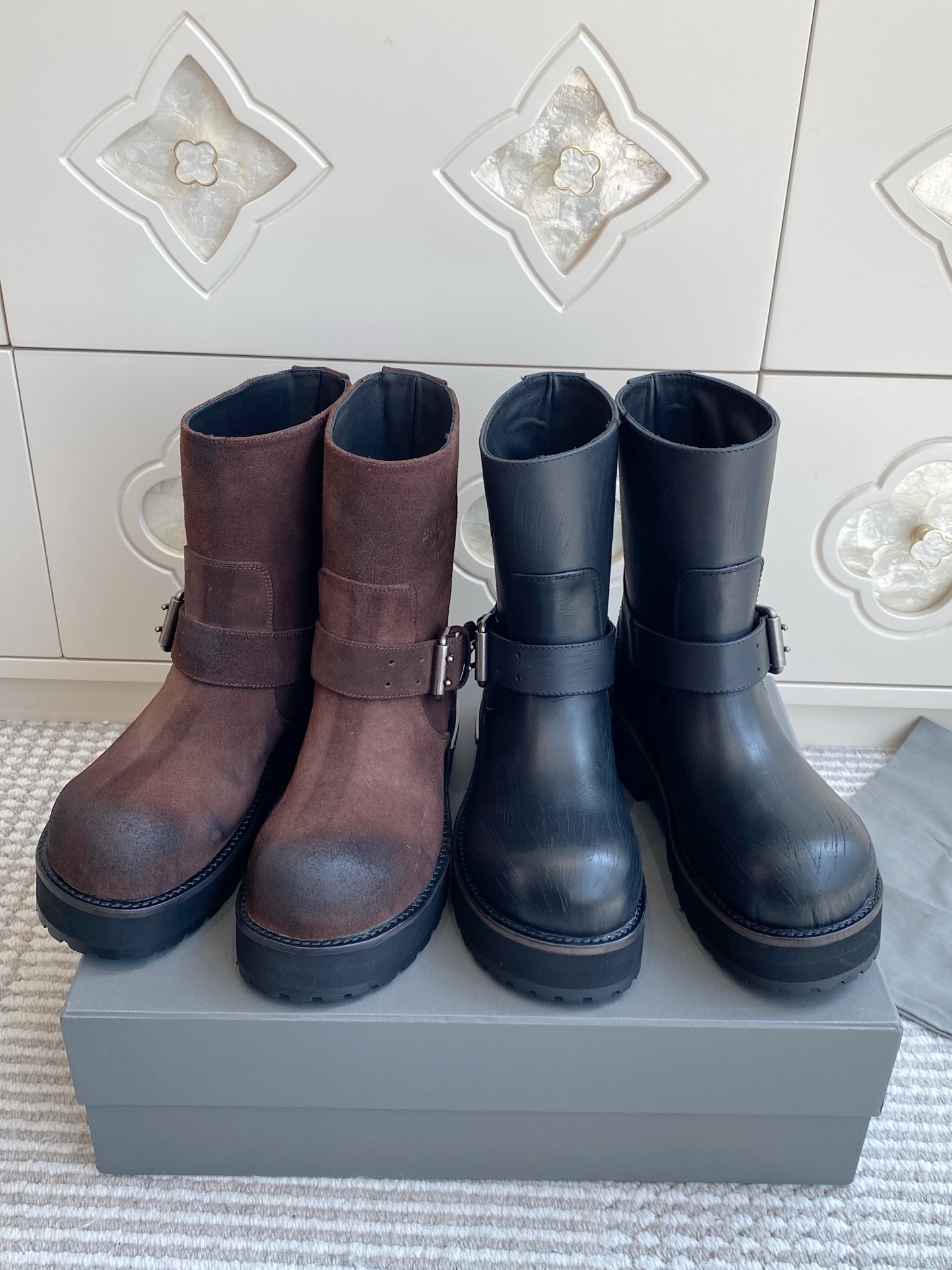 NO:956923,Balenciaga distressed motorcycle boots pioneer work motorcycle boots, boots, balenciaga, boots19860909Balenciaga做旧机车短靴先锋工装机车靴,靴子,balenciaga,boots,Women's Shoes