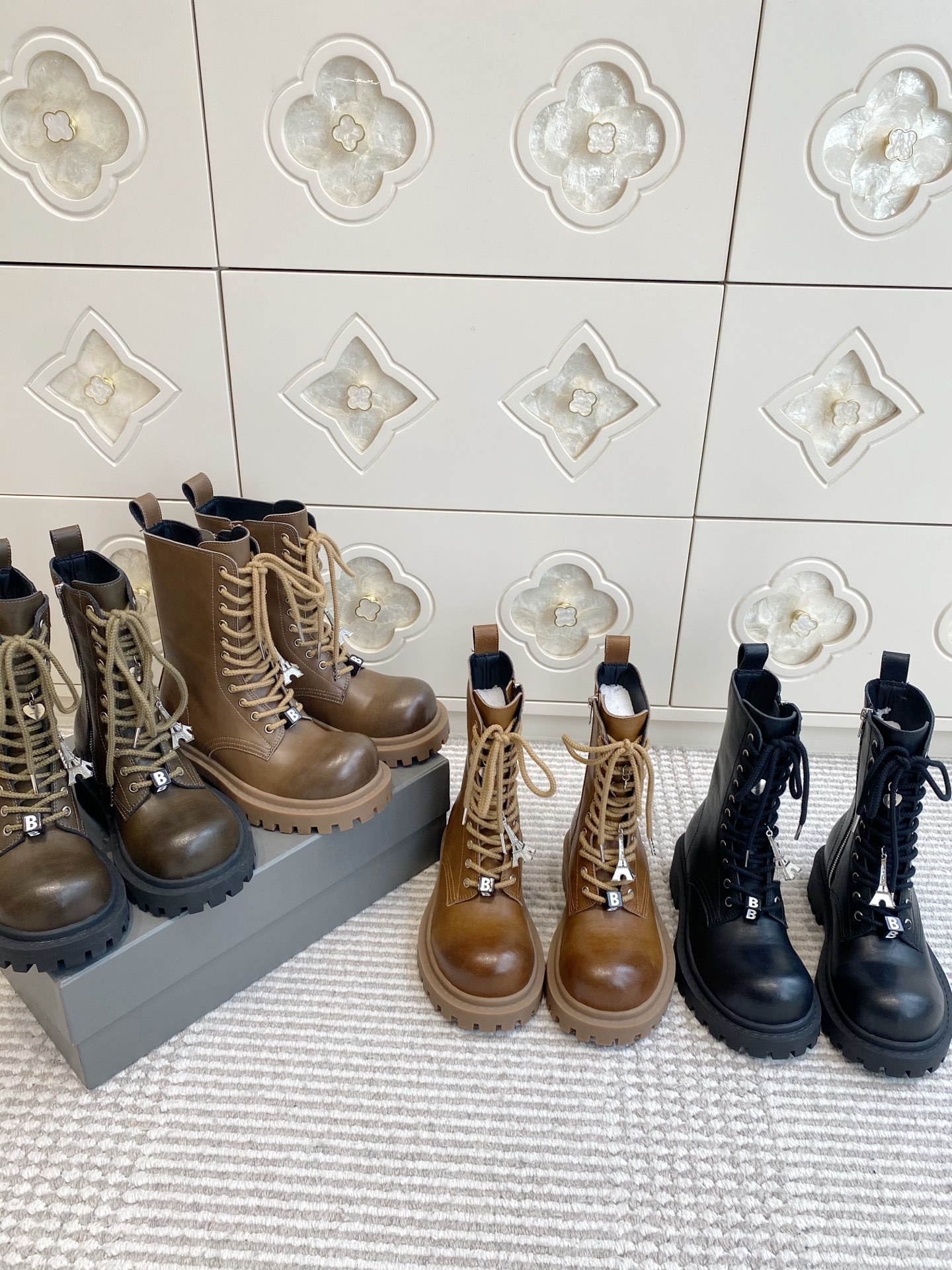 NO:956939,Balenciaga large toe lace-up Martin boots, boots, balenciaga, boots19860909Balenciaga大头系带马丁靴,靴子,balenciaga,boots,Women's Shoes
