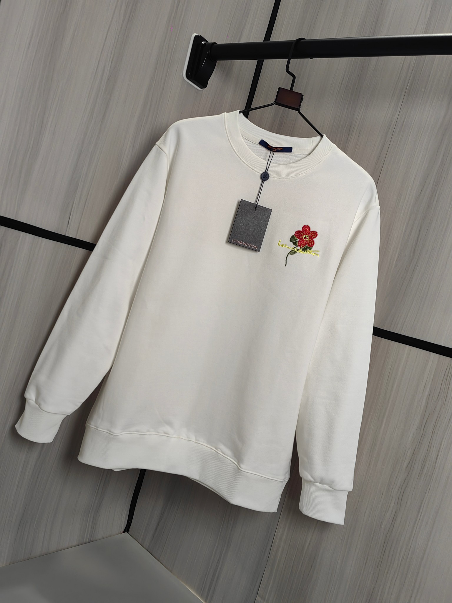 LV 円领卫衣 - 420克精棉素材・男女共用・前绣花デザイン