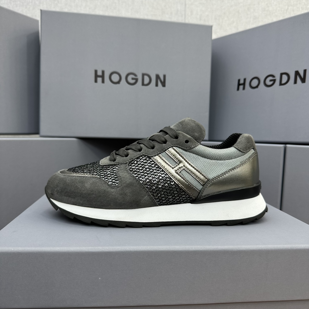 NO:237175,HQGDNH261 Sports Series [Exclusive] The fabric is made of imported sheep reverse velvet leather, metal leather, flash bead-piece diamond grid, encrypted nylon cloth, Q-sleeve space net, ultra-light and soft mold opening 1.1 comfortable foaming water table, rubber wear-resistant sole, multiple pure hand-made combinations. Height: 3CM water table Size: 35-39 positive size, casual shoes/sports shoes, sneakers19860909HQGDNH261 运动系列【独家】  面料采用进口羊反绒皮,金属皮,闪光珠片菱格网,加密尼龙布,内里采用 Q 弹太空网,超轻超软开模 1.1 舒适发泡水台,橡胶耐磨鞋底片,多重纯手工组合.  高度 : 3CM 水台  码数 : 35-39 正码,休闲鞋/运动鞋,sneakers,Women's Shoes