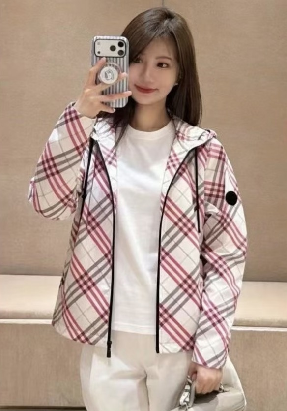 버버리 체크 패턴 크롭 후드 나일론 자켓 103211 이미지 8