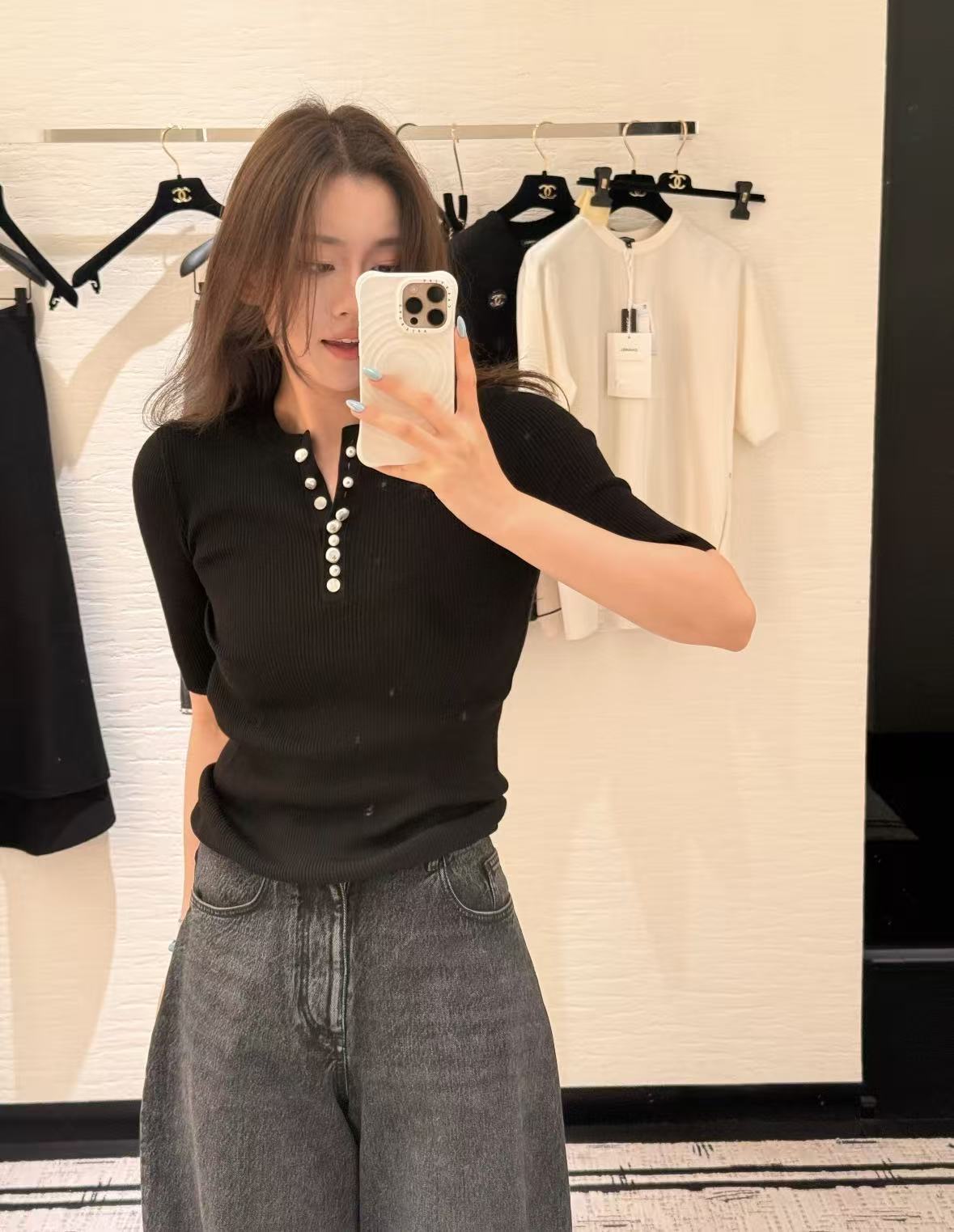 샤넬 여성 반팔 135376 Chanel T Shirt 썸네일 이미지