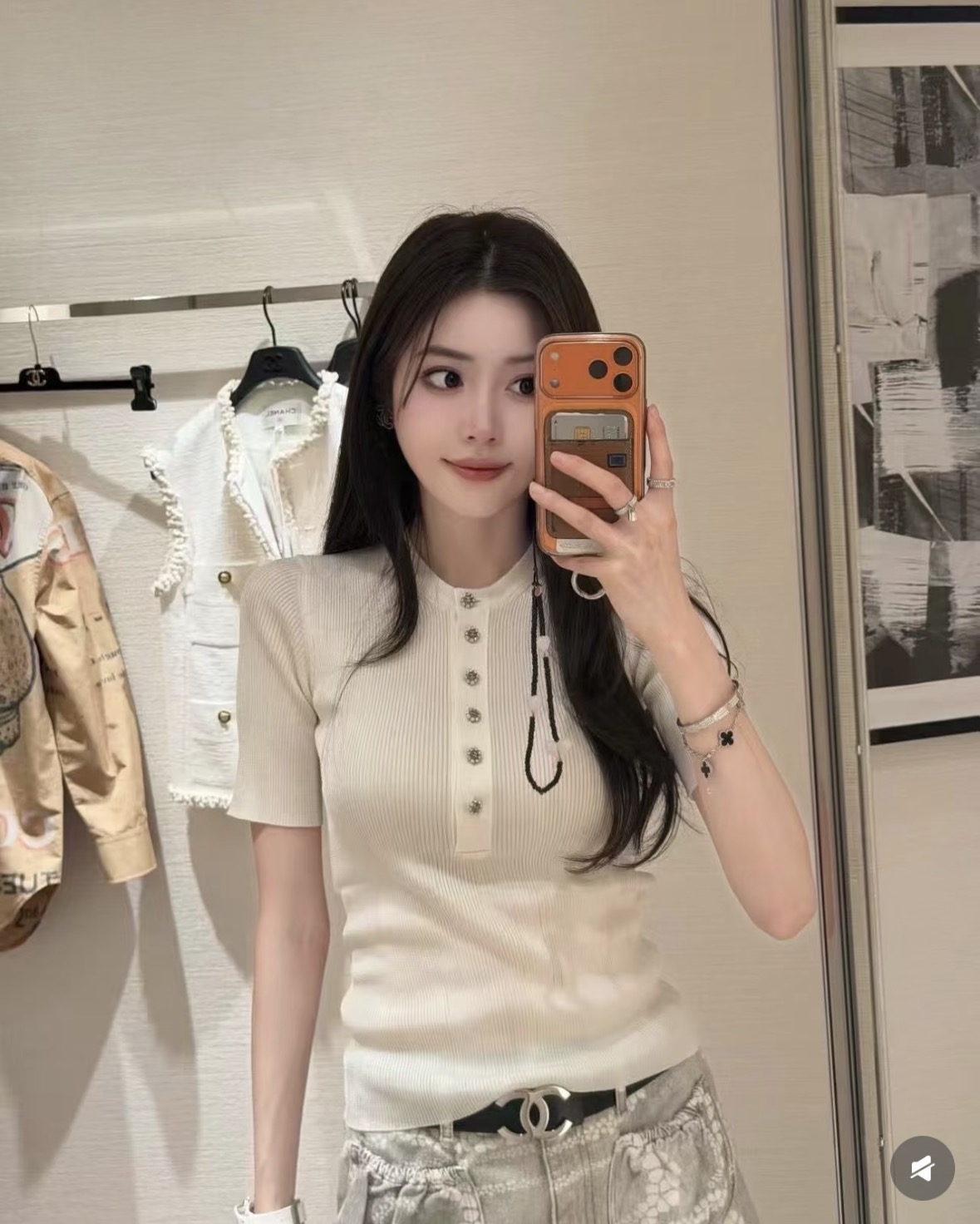 샤넬 여성 반팔 135375 Chanel T Shirt 썸네일 이미지