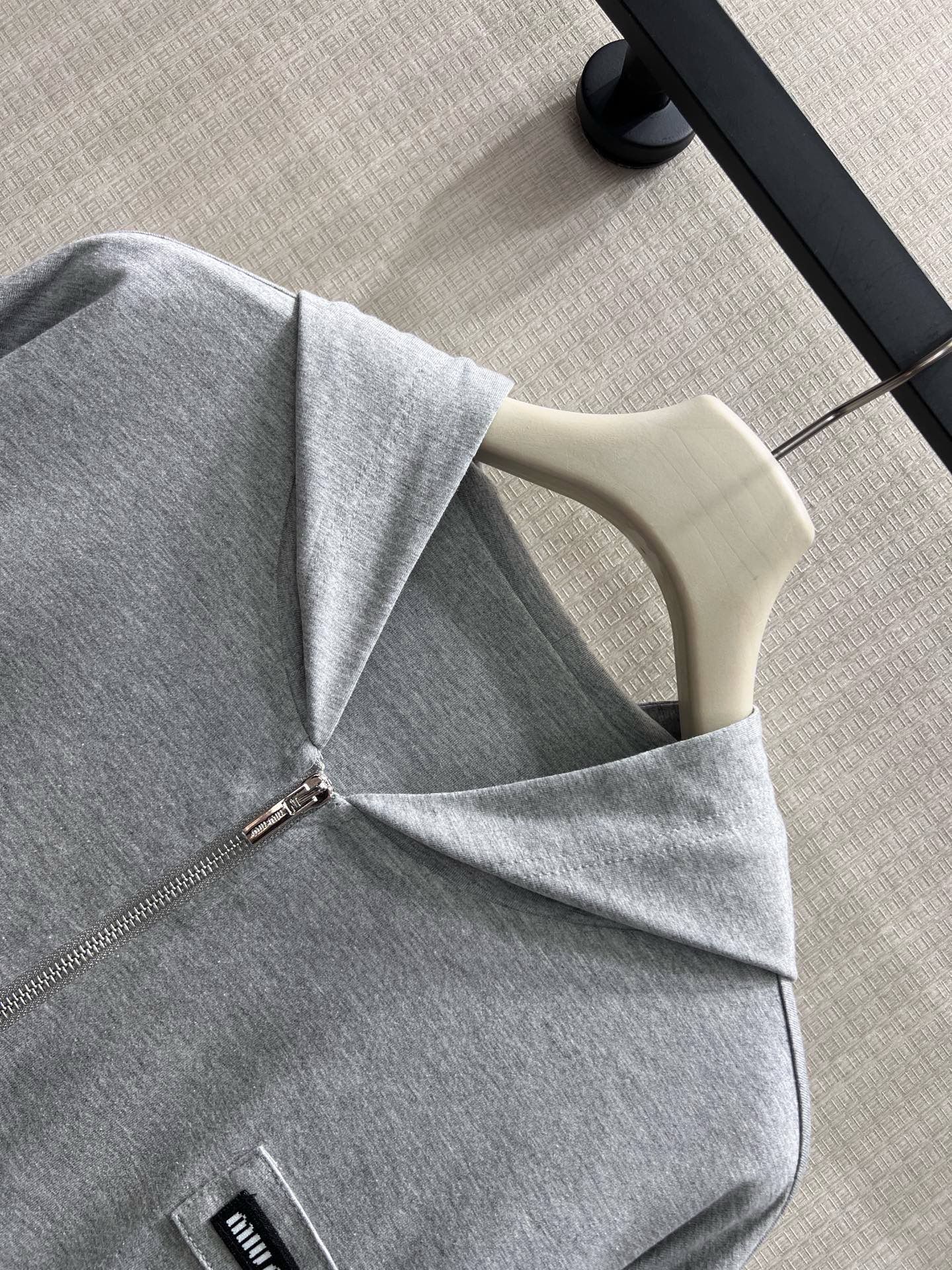 미우미우 여성 가디건 135368 Miu Miu Cardigan 썸네일 이미지