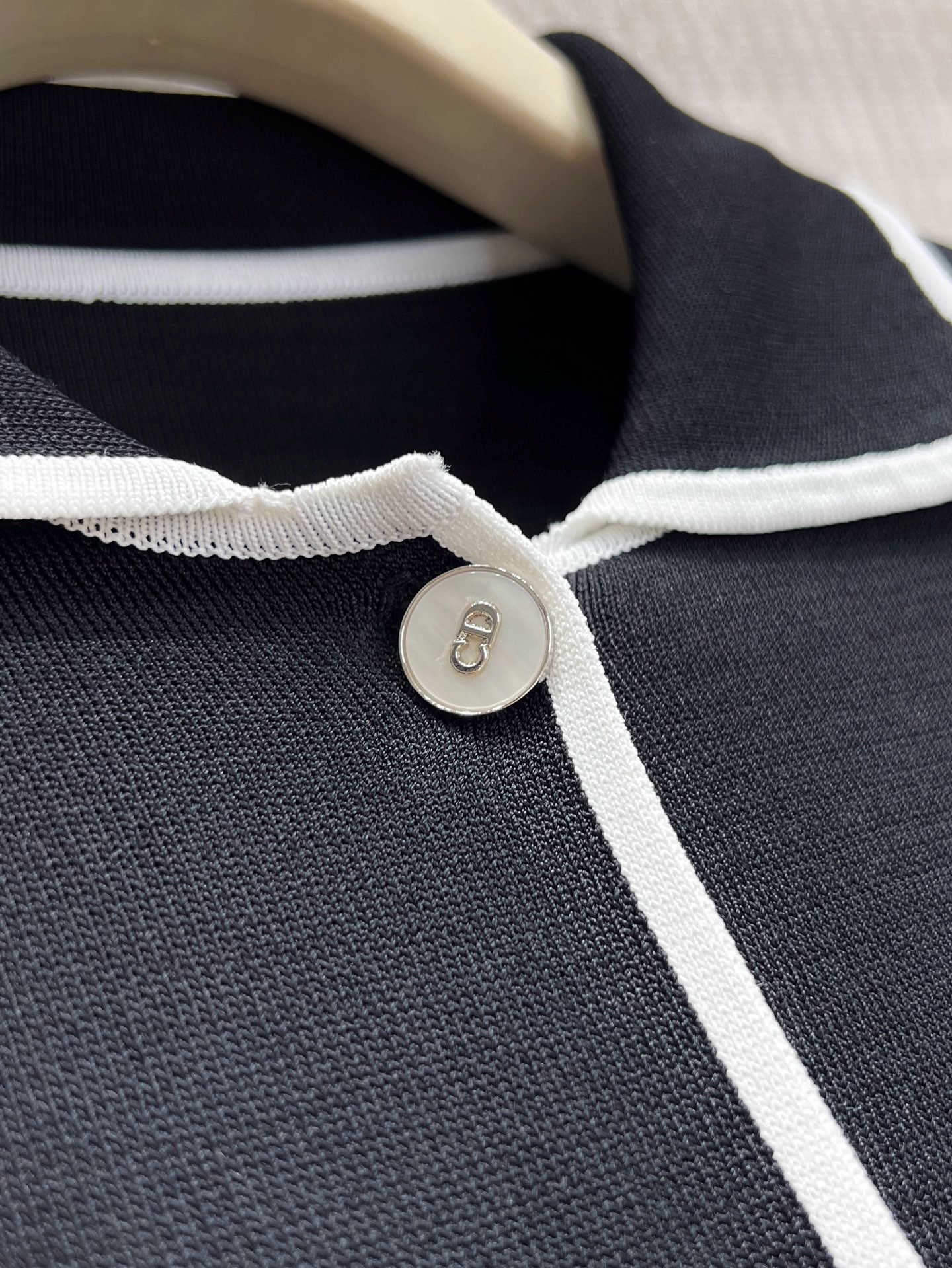 디올 여성 가디건 135343 Dior Cardigan 썸네일 이미지