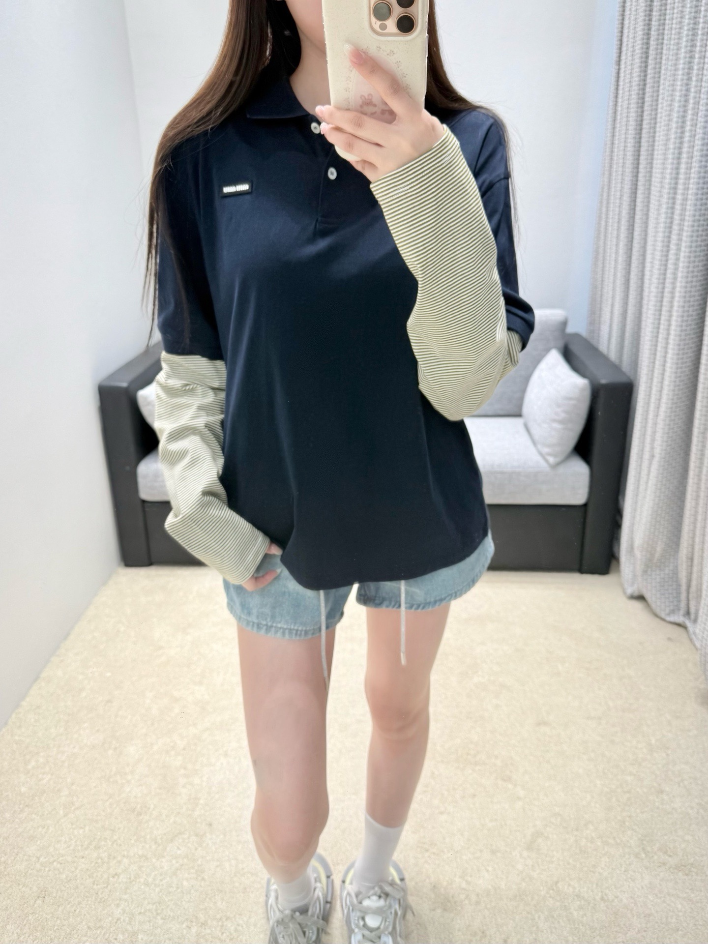 미우미우 네이비 블루 긴팔 투피스 티셔츠 142033 썸네일 이미지