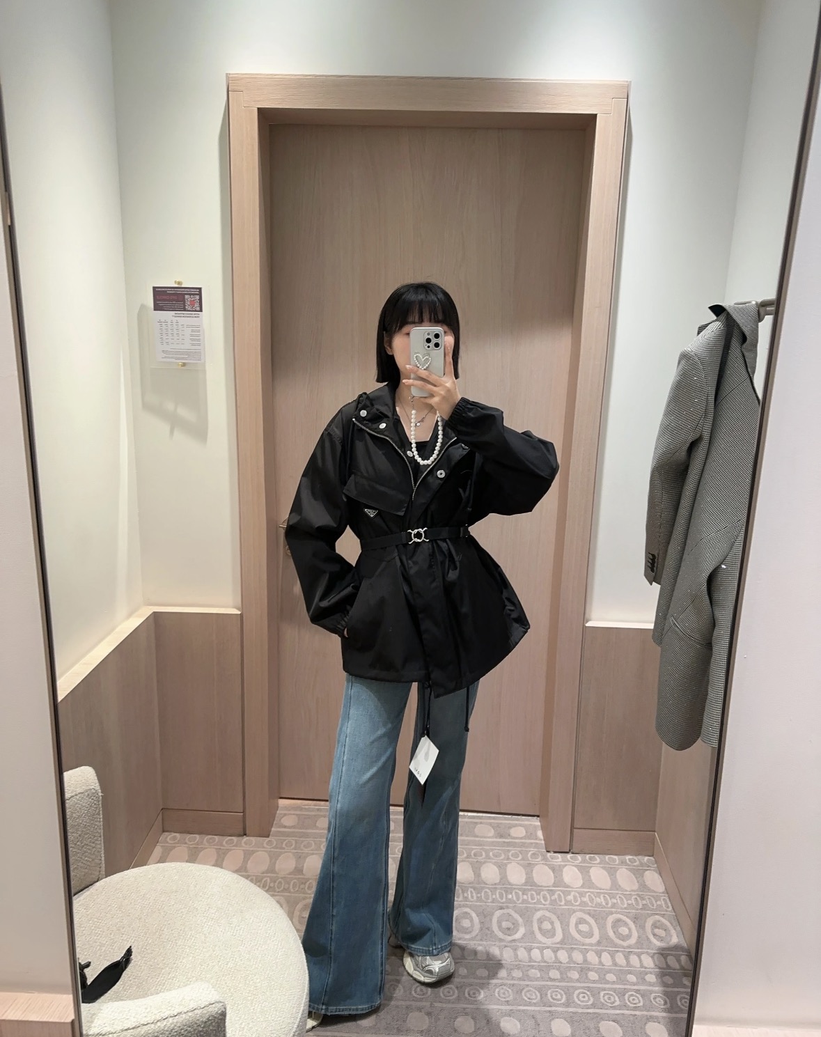 프라다 후드 허리 조절 여성 자켓 상세 이미지 3
