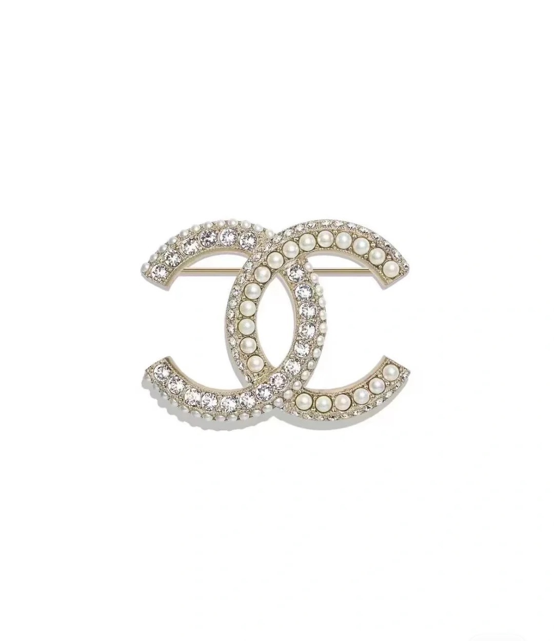  小香 Chanel 火爆  胸针 最高代购级别   最具味道的满钻胸针brooch     实物赞爆了