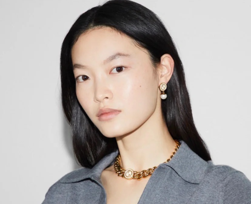 Gucci White Enamel Pearl Earrings