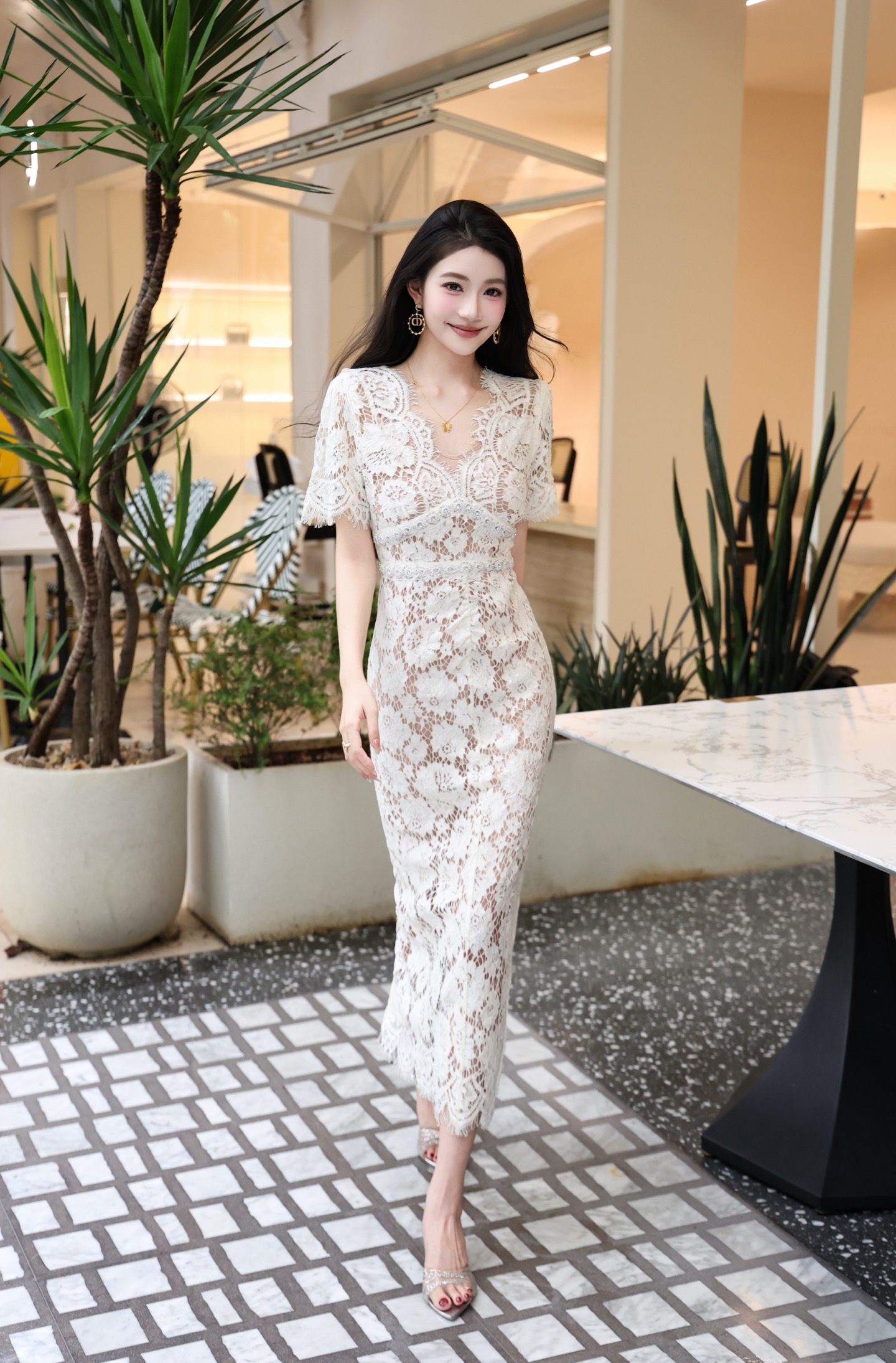 High-Quality Women’s Dress Support with Exchange Offer from Zenium. - 图片 3